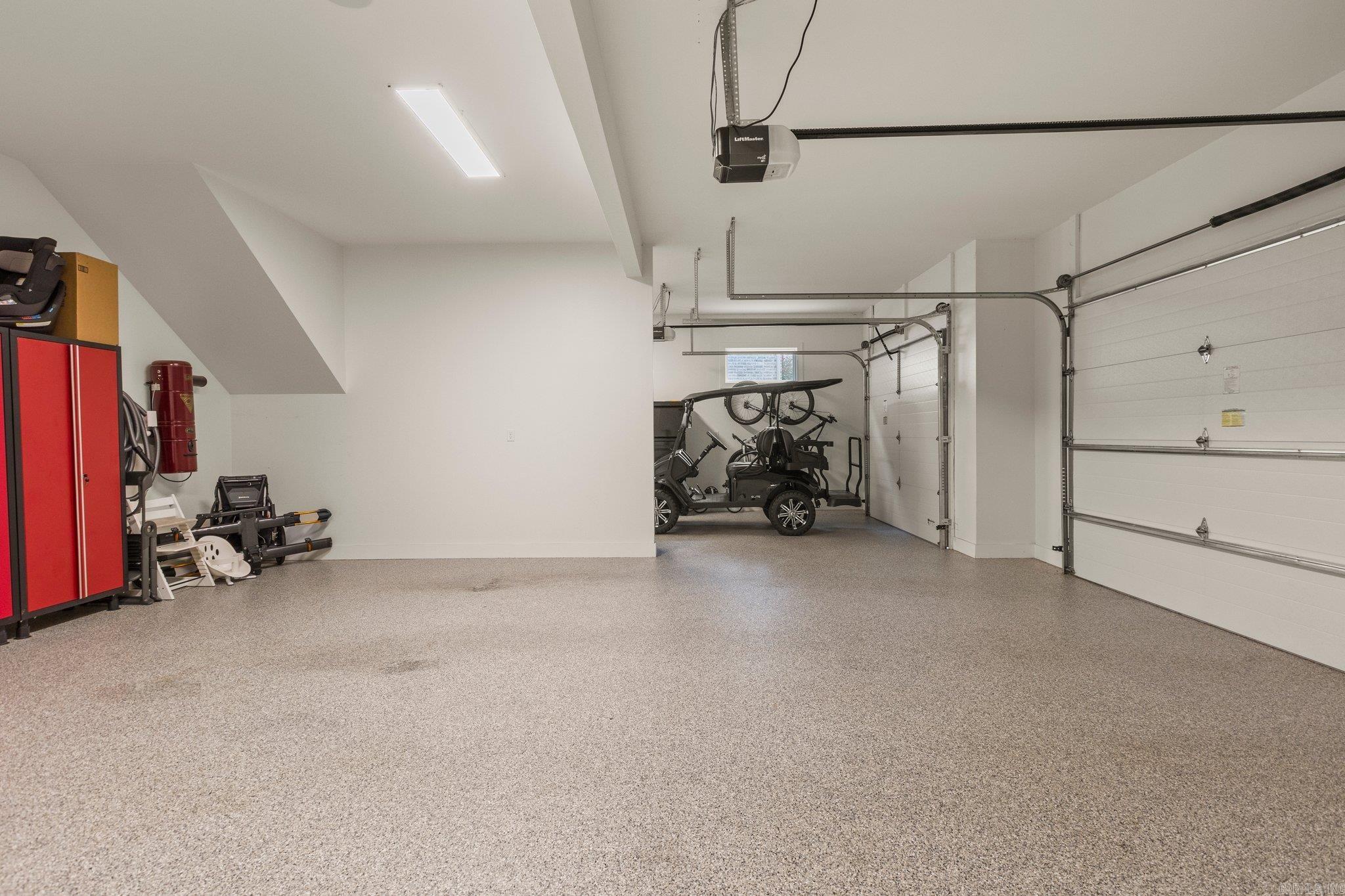 CHENAL VALLEY "FALSTONE COURT" - Residential