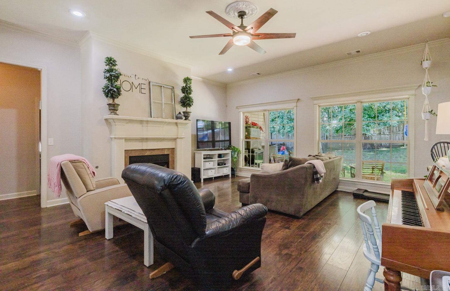 WATERS EDGE - Residential