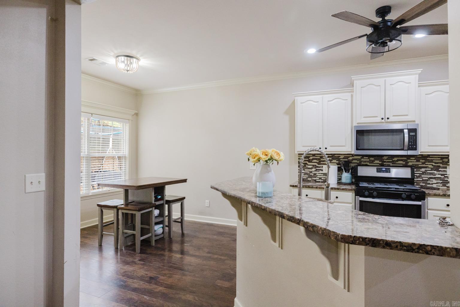 WATERS EDGE - Residential