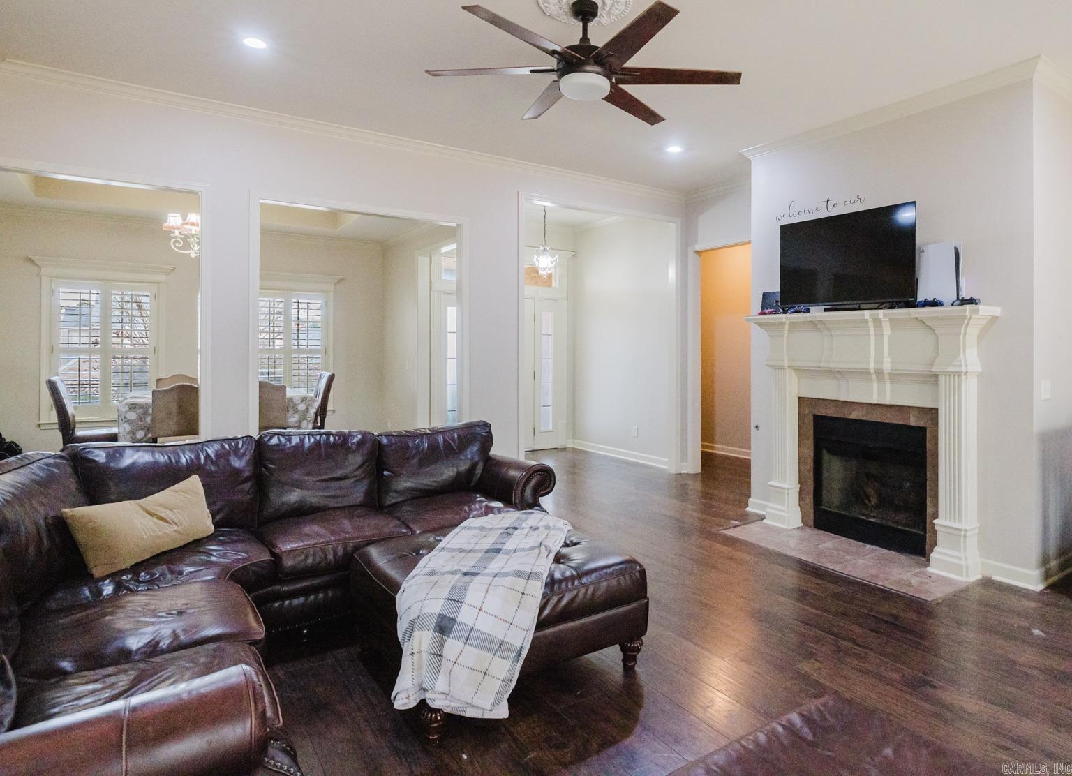 WATERS EDGE - Residential