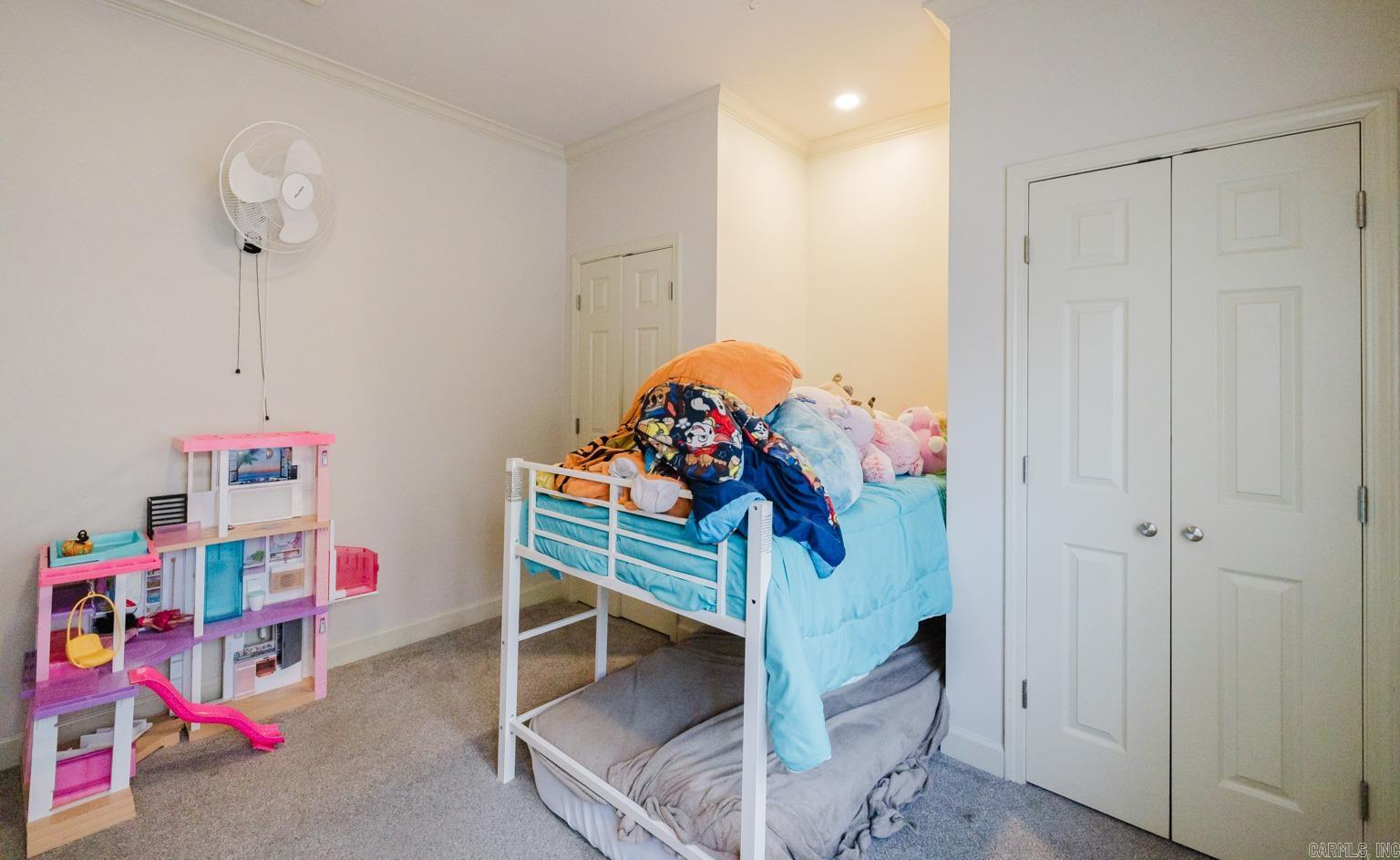 WATERS EDGE - Residential