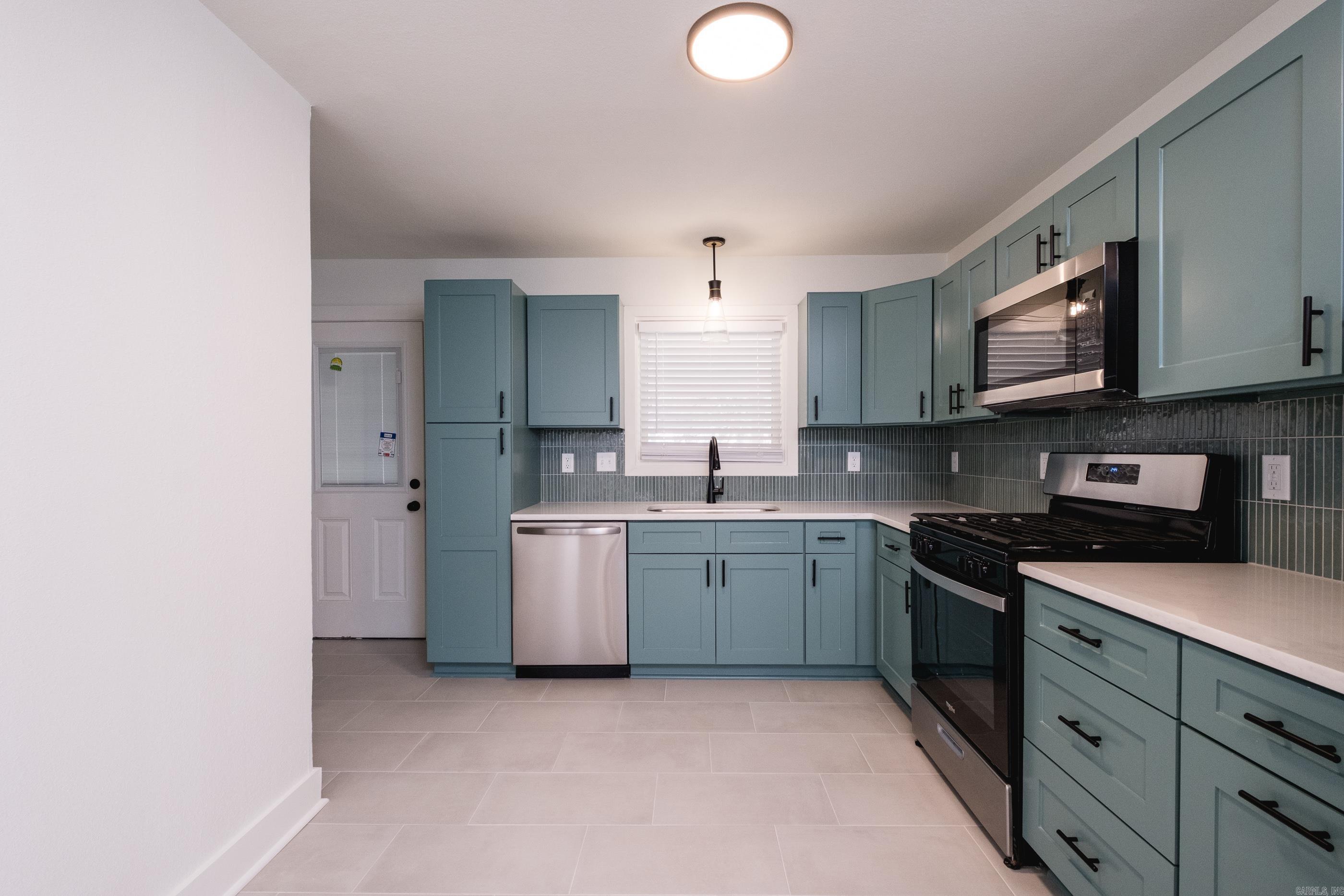 BELLEVUE - Residential