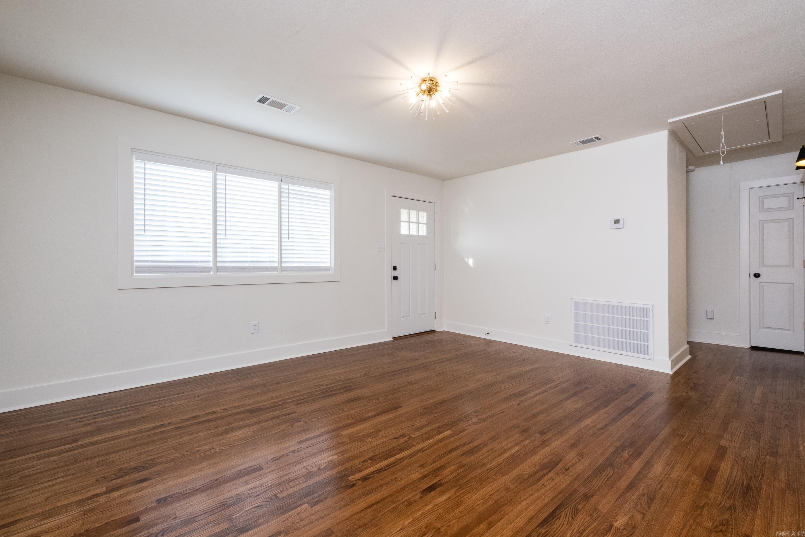 BELLEVUE - Residential