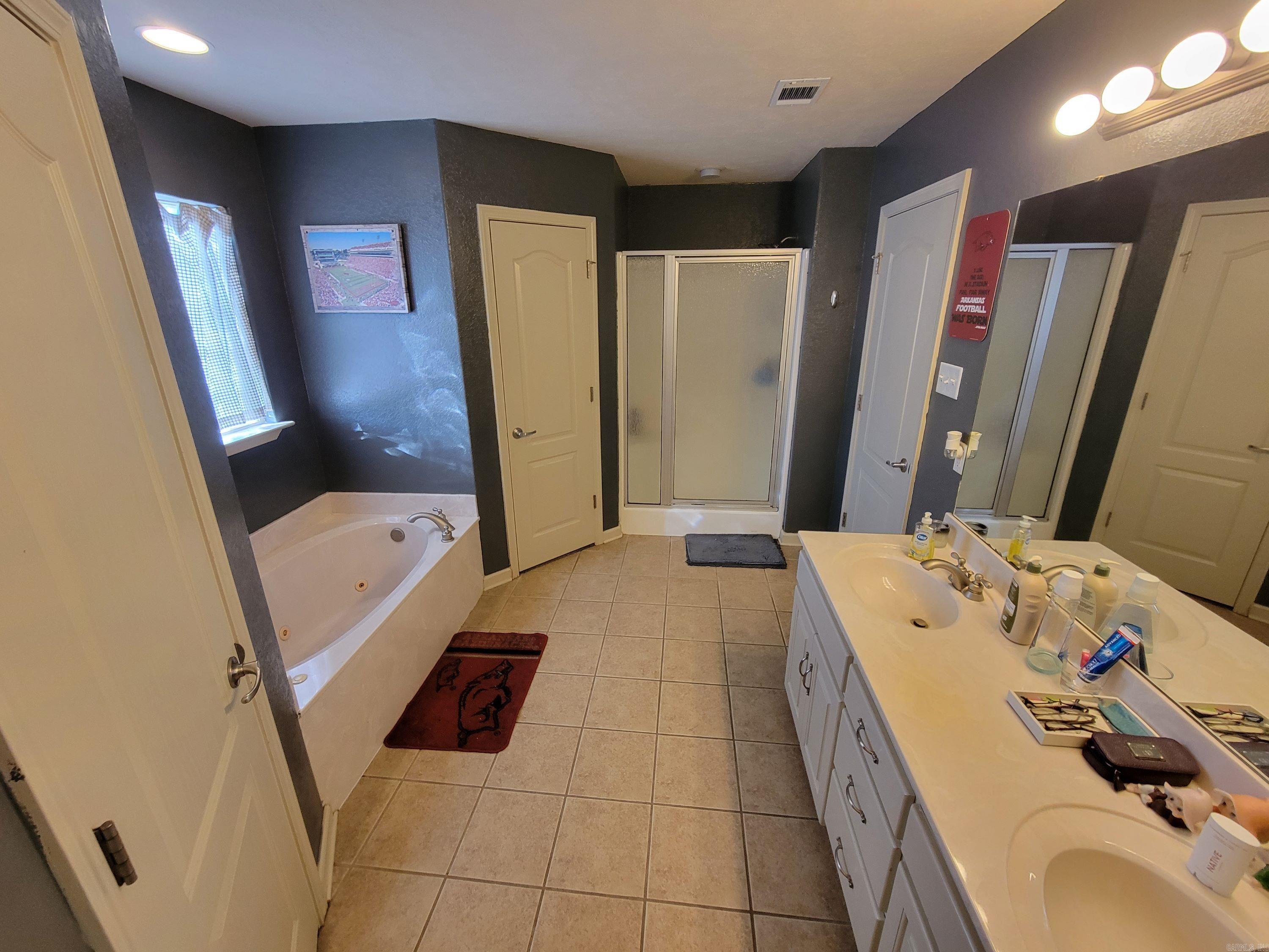 WOODHAVEN - Residential