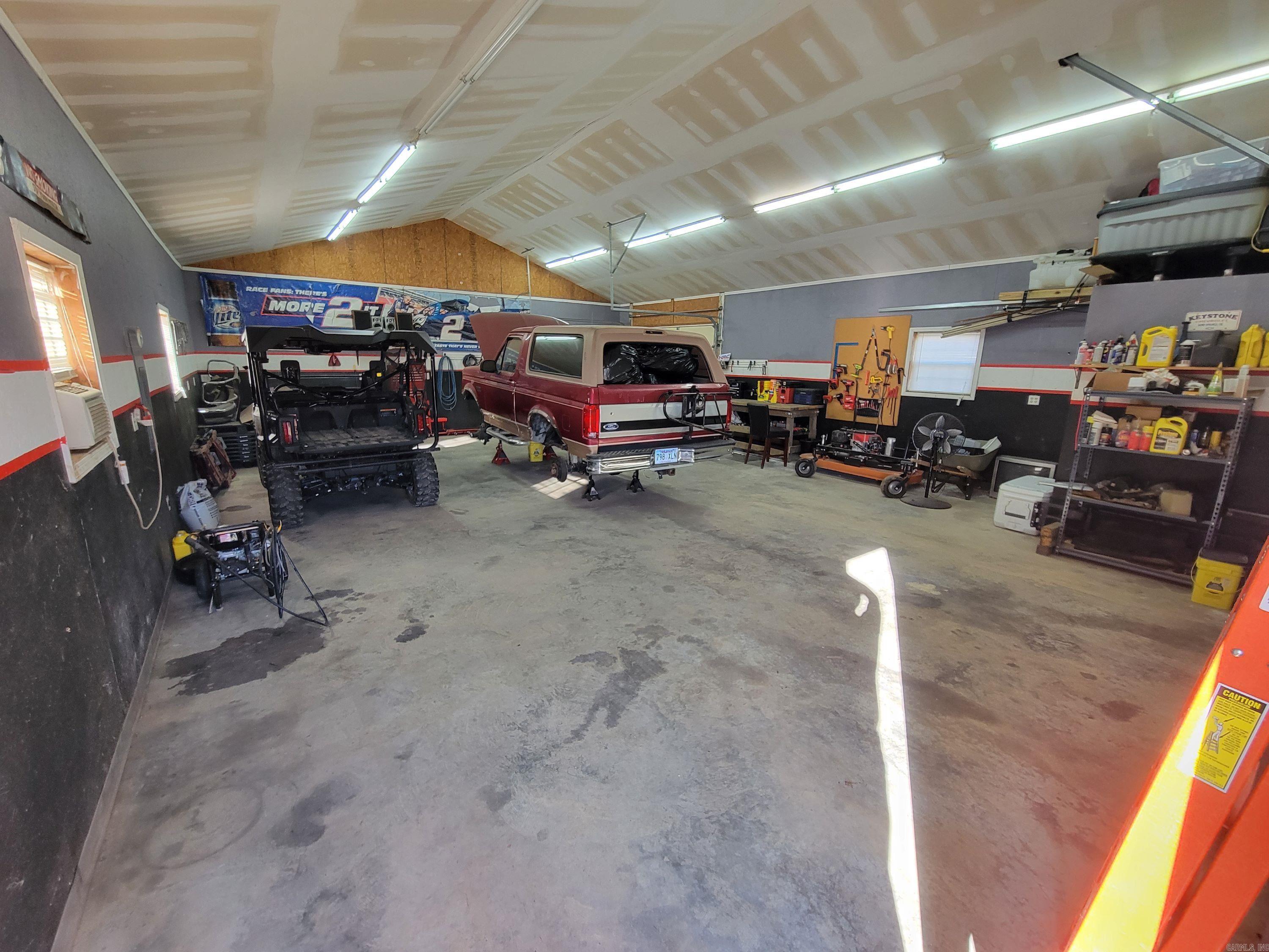 WOODHAVEN - Residential