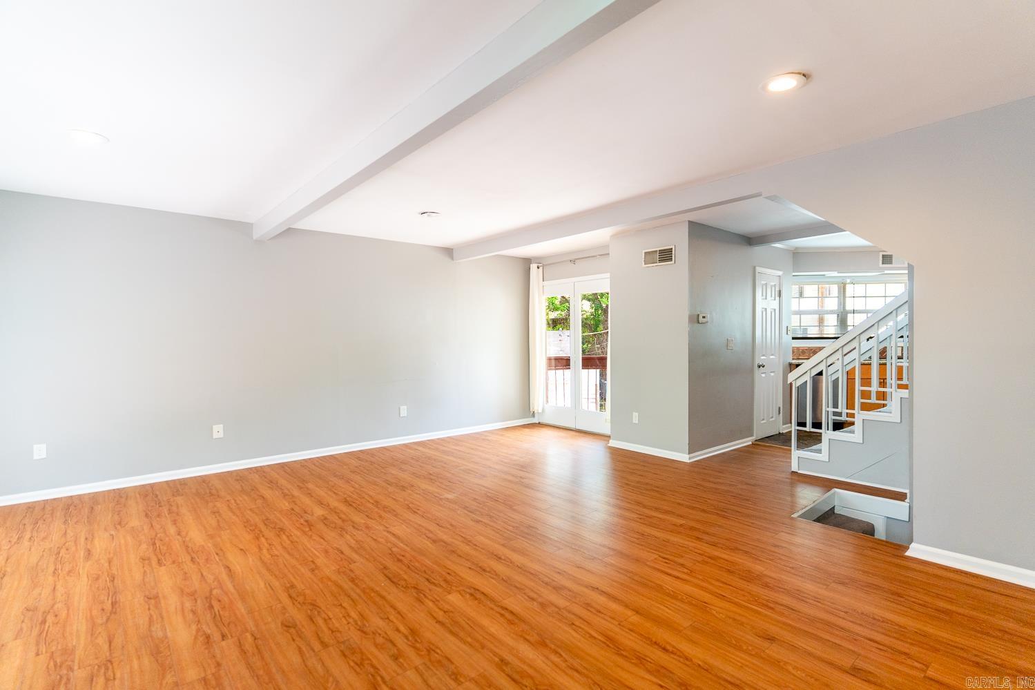 Vine & Washington HPR - Residential Income