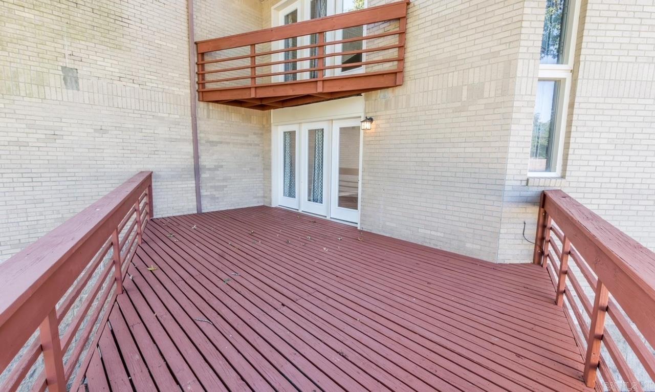 Vine & Washington HPR - Residential Income