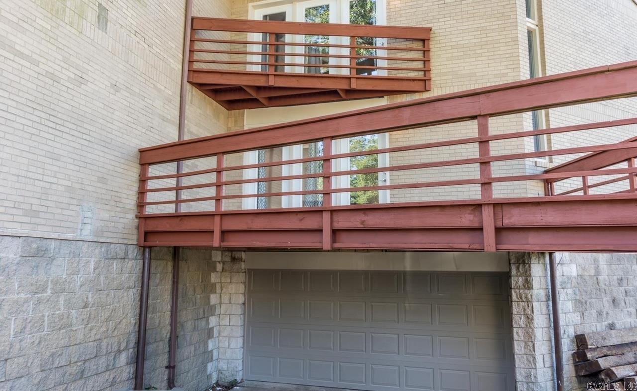 Vine & Washington HPR - Residential Income