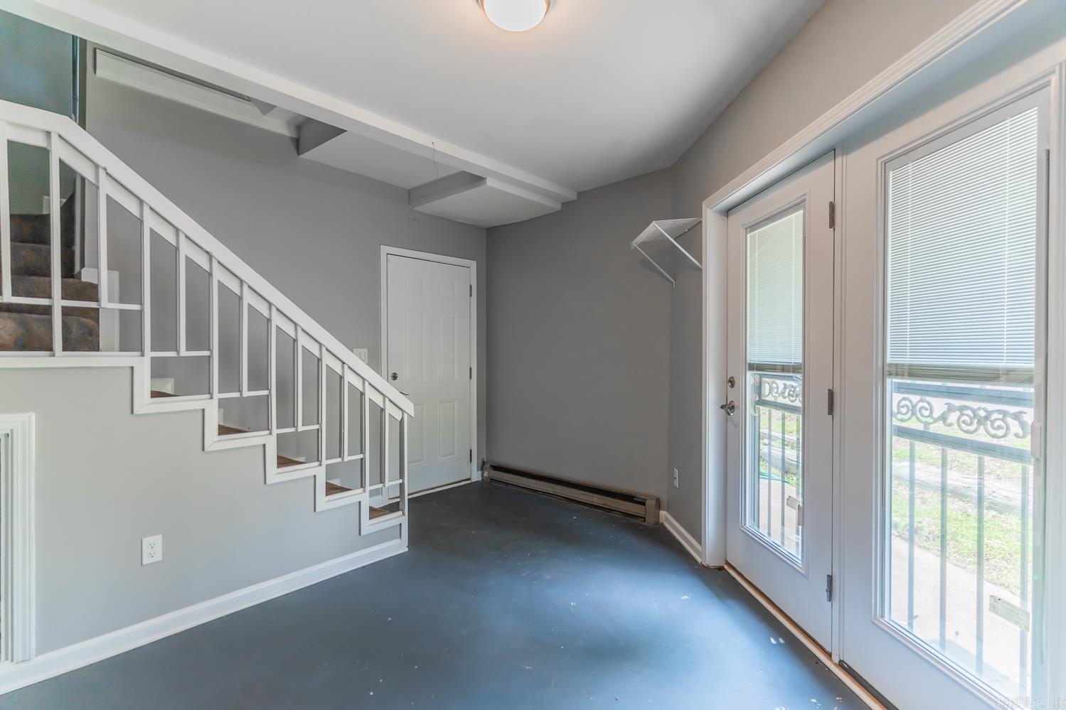 Vine & Washington HPR - Residential Income