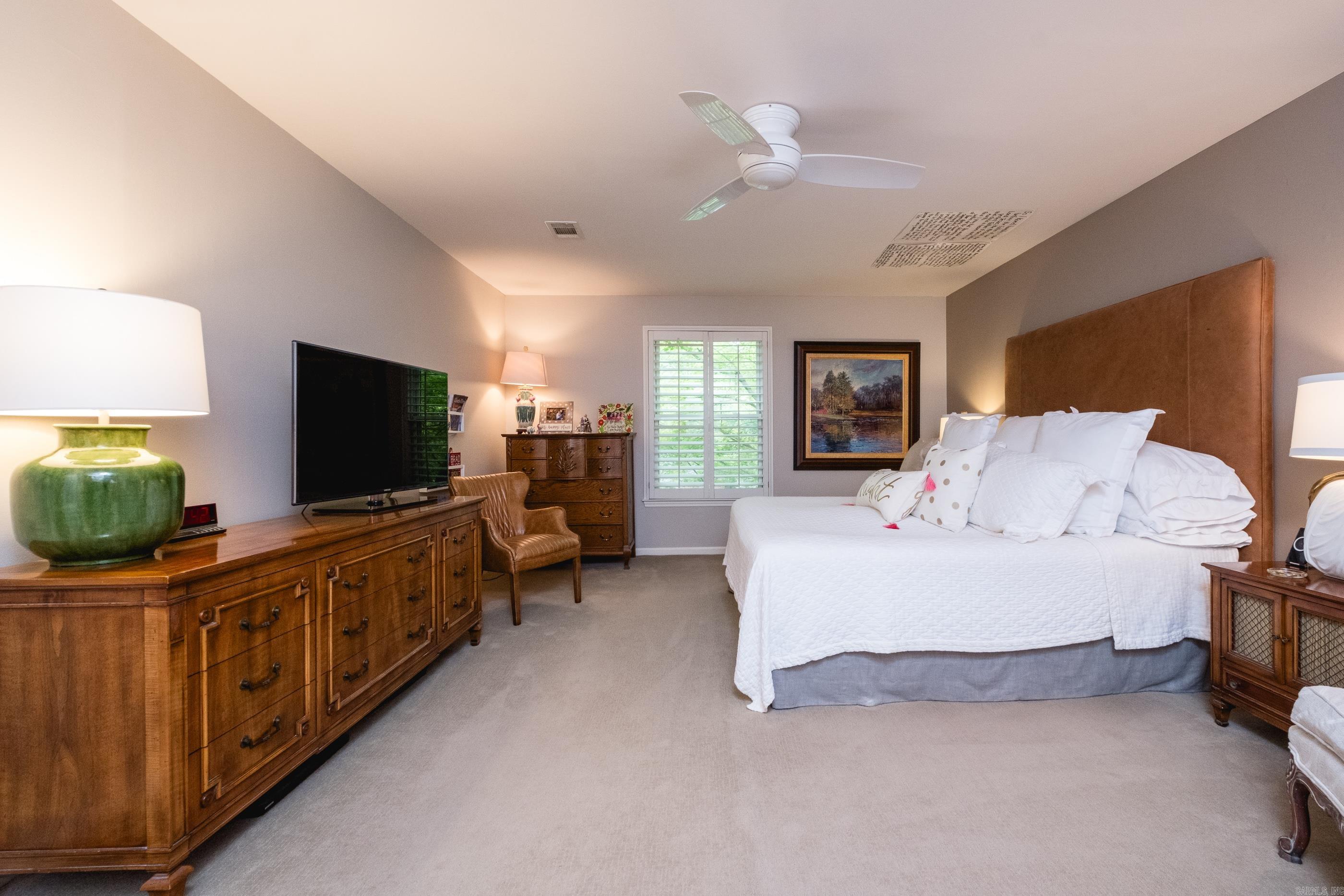 LONGLEA - Residential