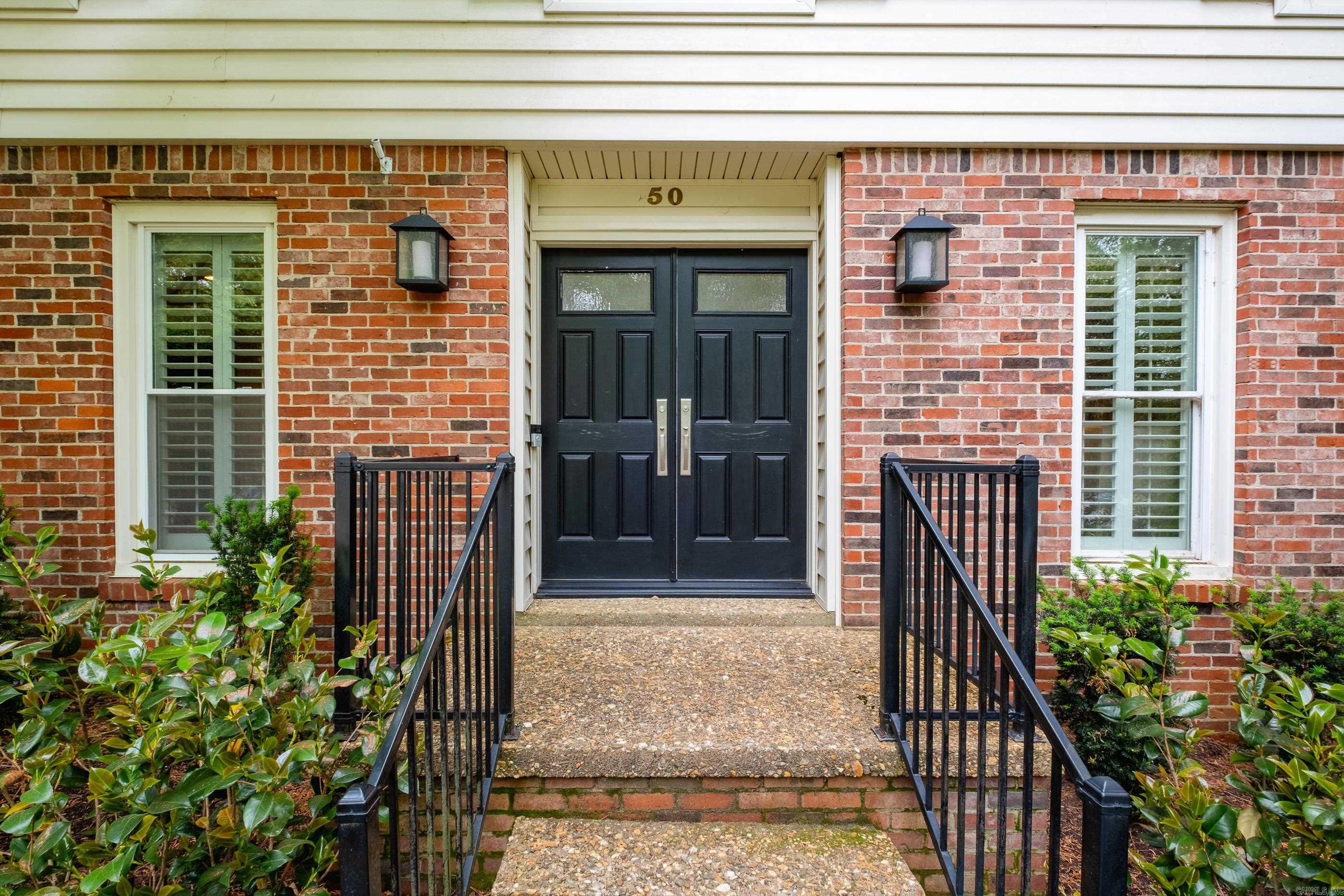 LONGLEA - Residential