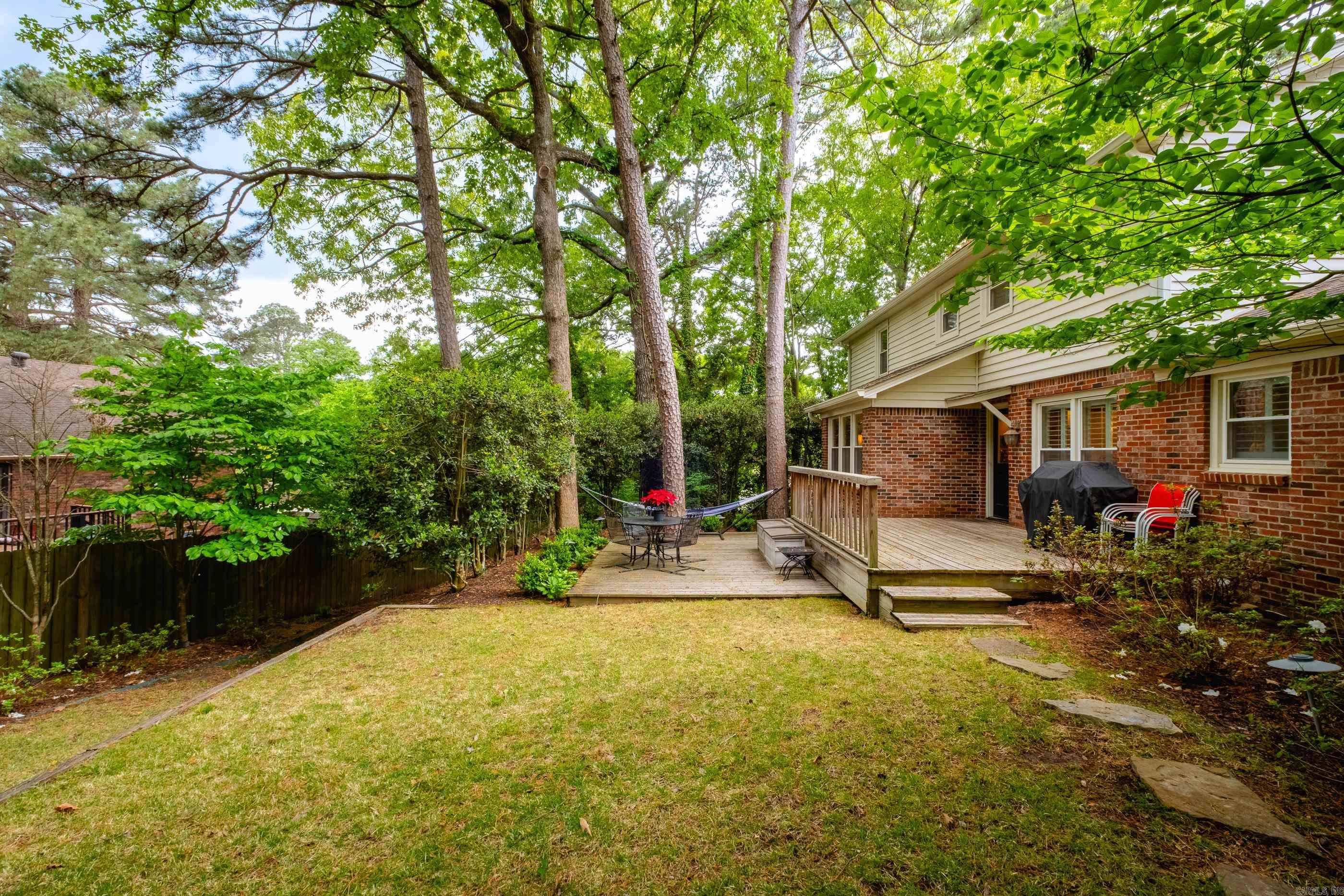 LONGLEA - Residential