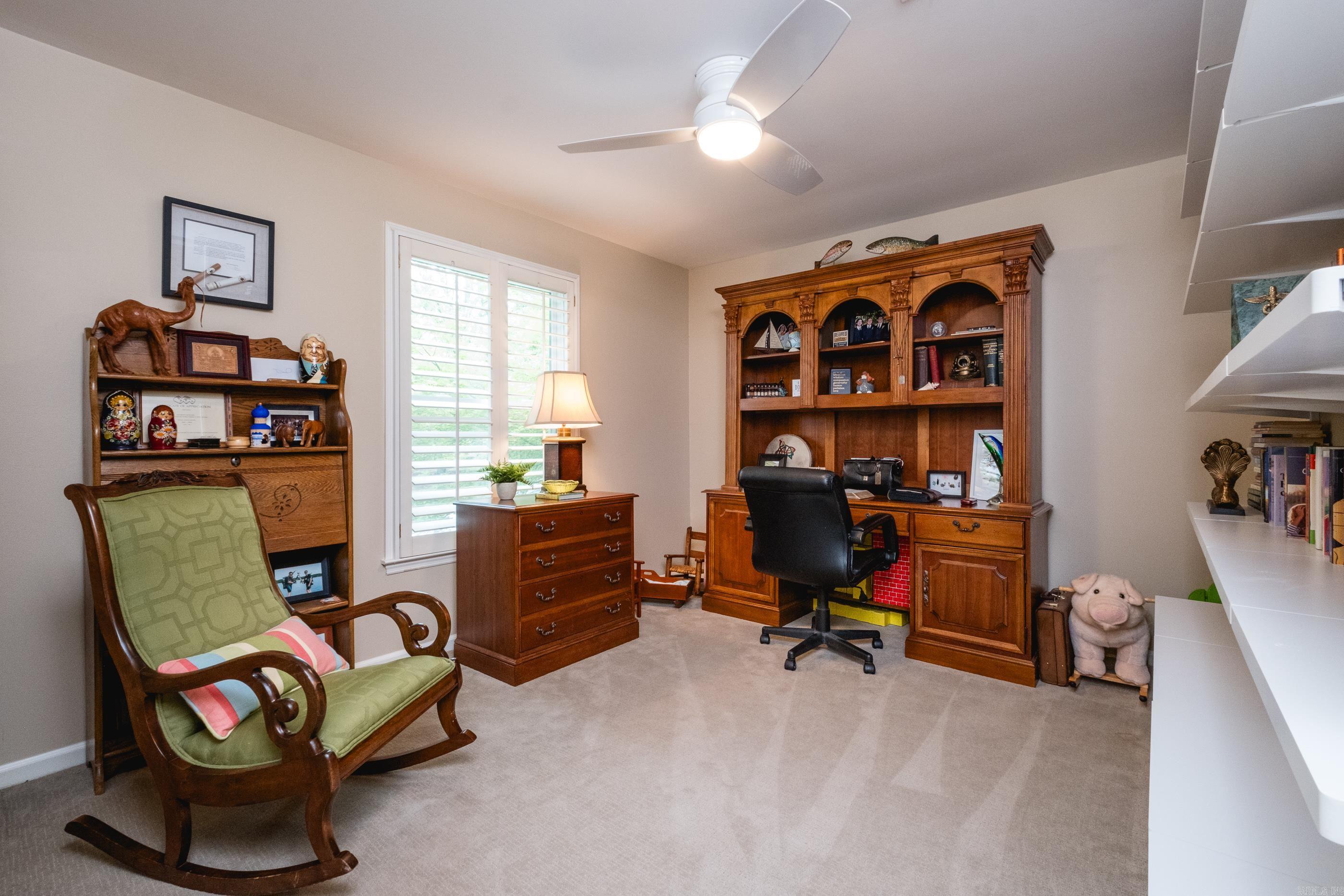 LONGLEA - Residential