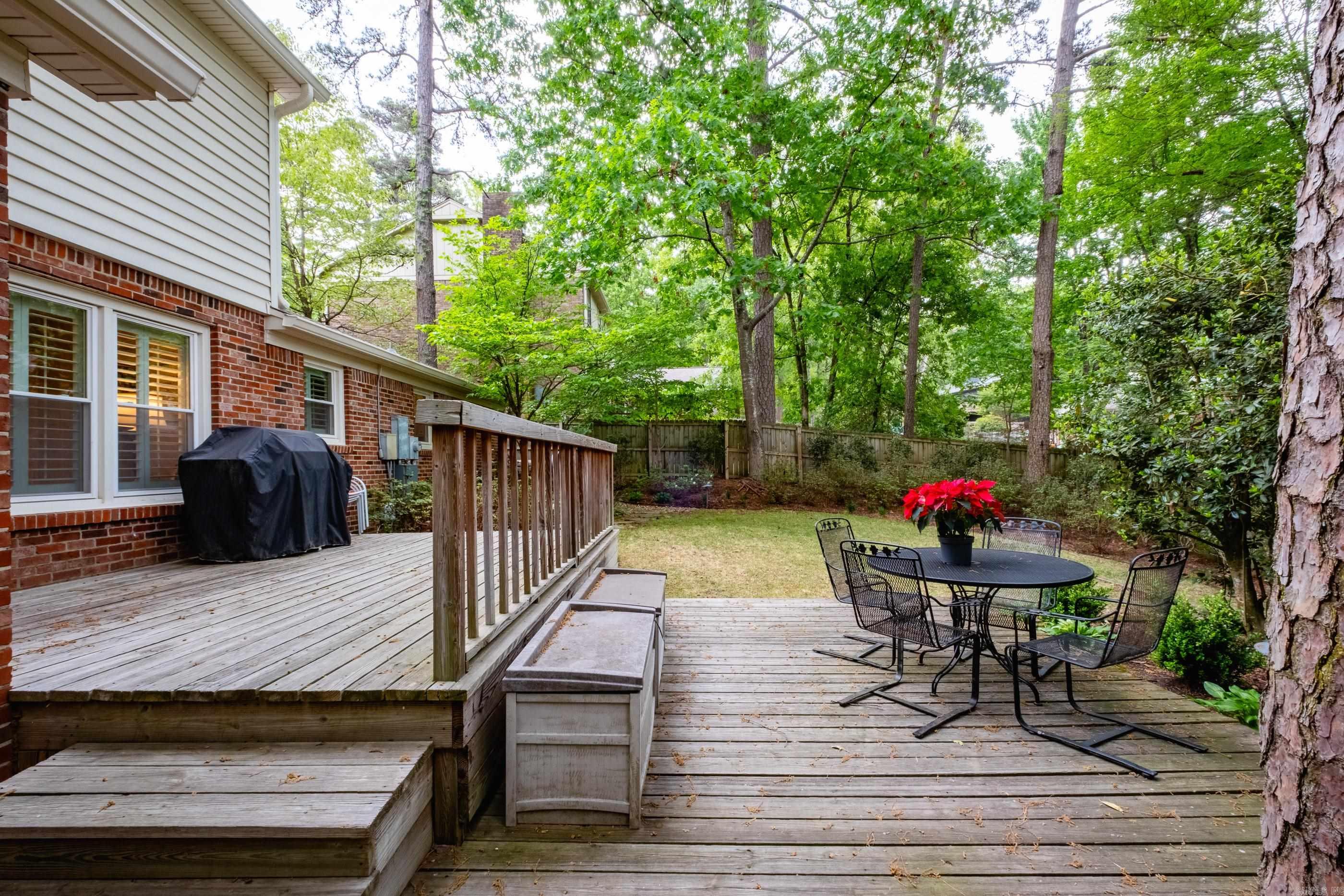 LONGLEA - Residential