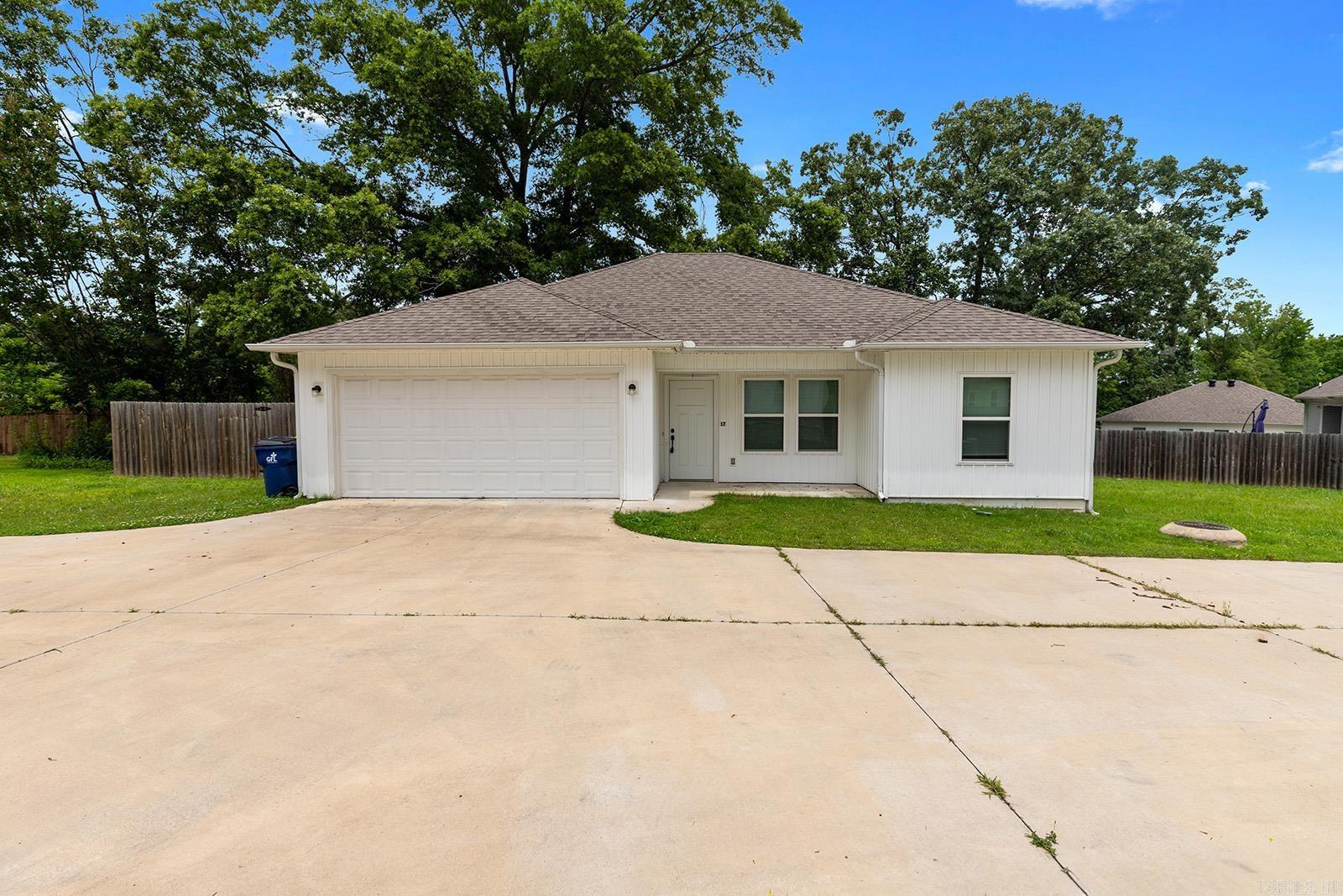 If youāve been waiting for the right opportunity, this is it. 17 Woodhaven offers 3 spacious bedrooms, 2 full baths, and an open-concept layout with stylish LVP flooring throughout. Built in 2021, itās practically new and low maintenanceāideal for first-time homeowners or investors seeking a reliable rental. Located near Little Rock AFB, shopping centers, and major highways, this home is positioned for both lifestyle and value. Call now for your private showing.