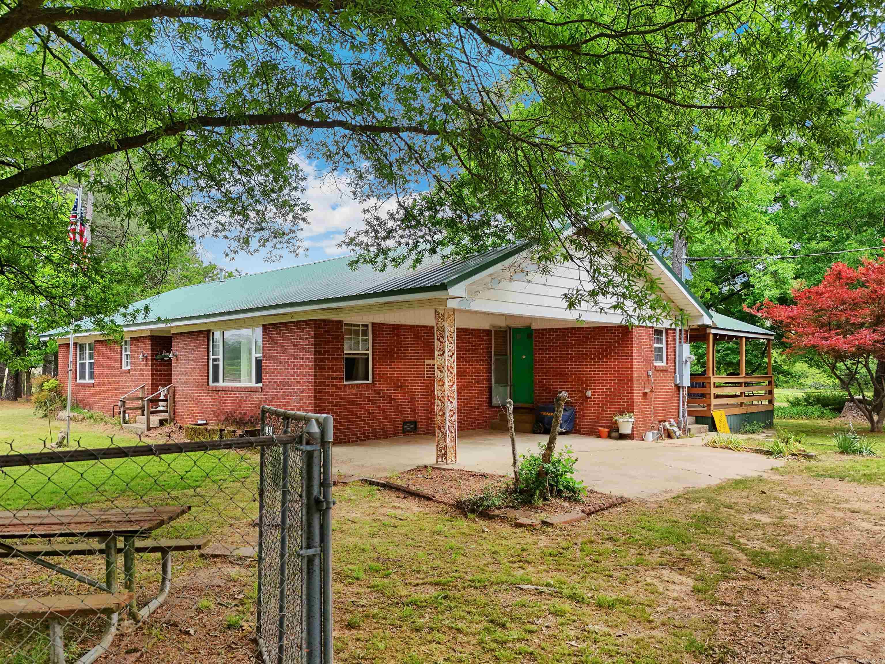 LANDERS ADD  TOWN OF MT VERNON - Residential
