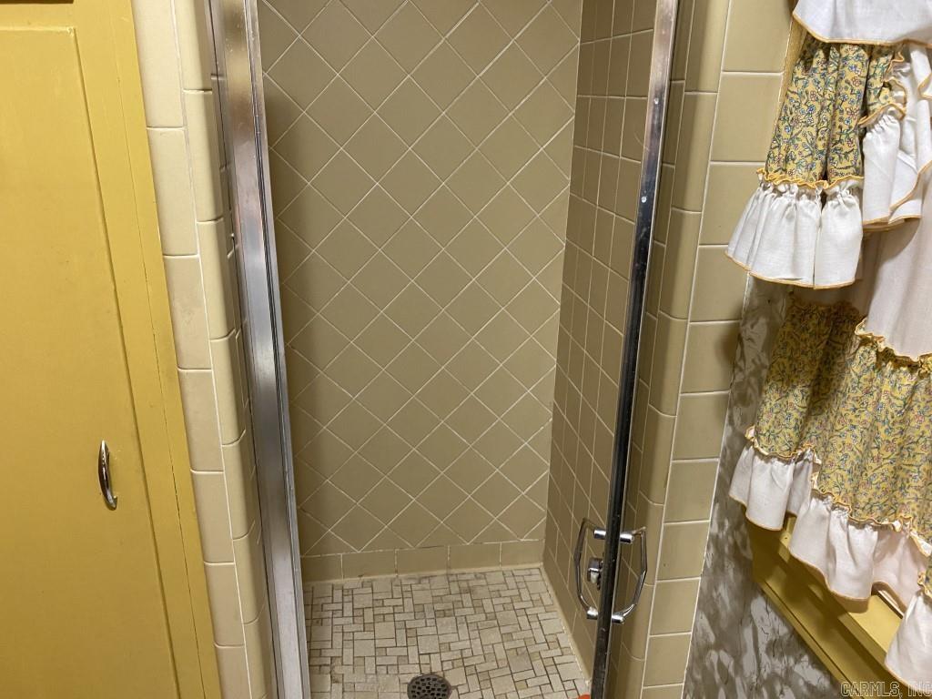 BERG-FERRY ADD'N - Residential