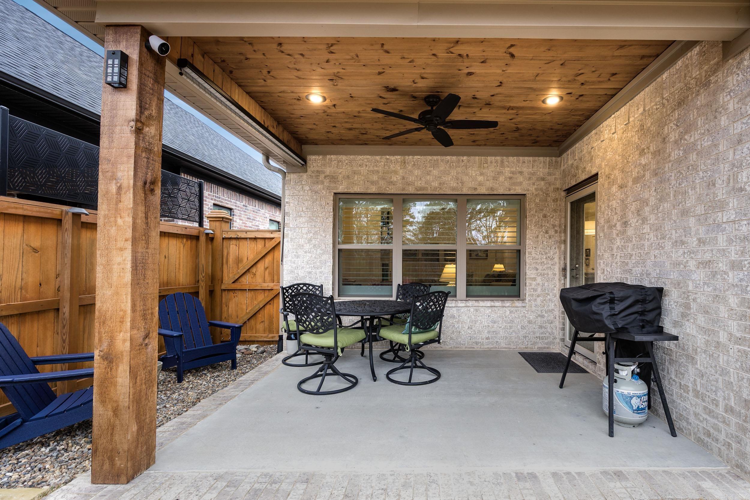 FLETCHER VALLEY "FLETCHER RIDGE" - Residential