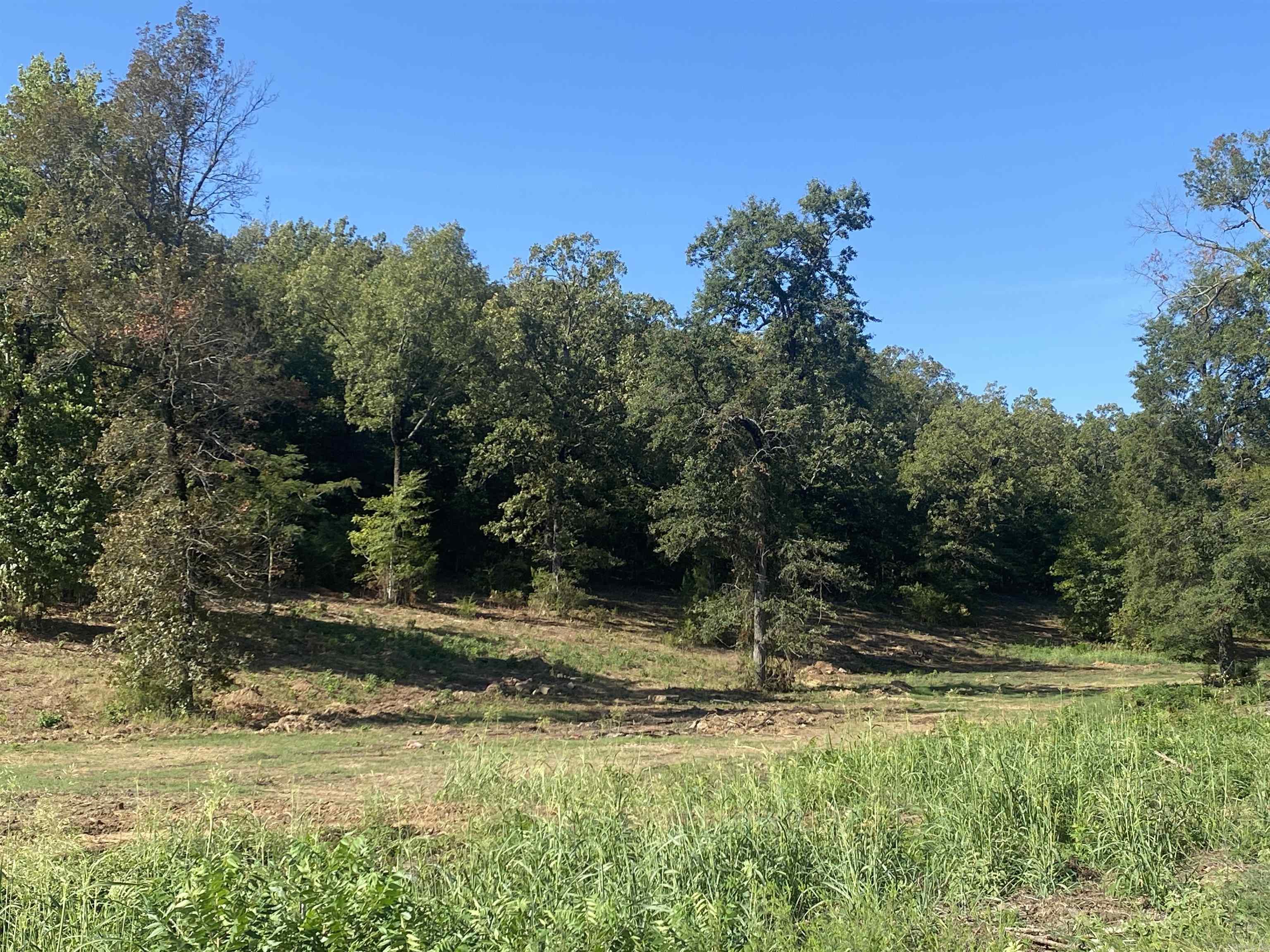 Hidden Valley - Land