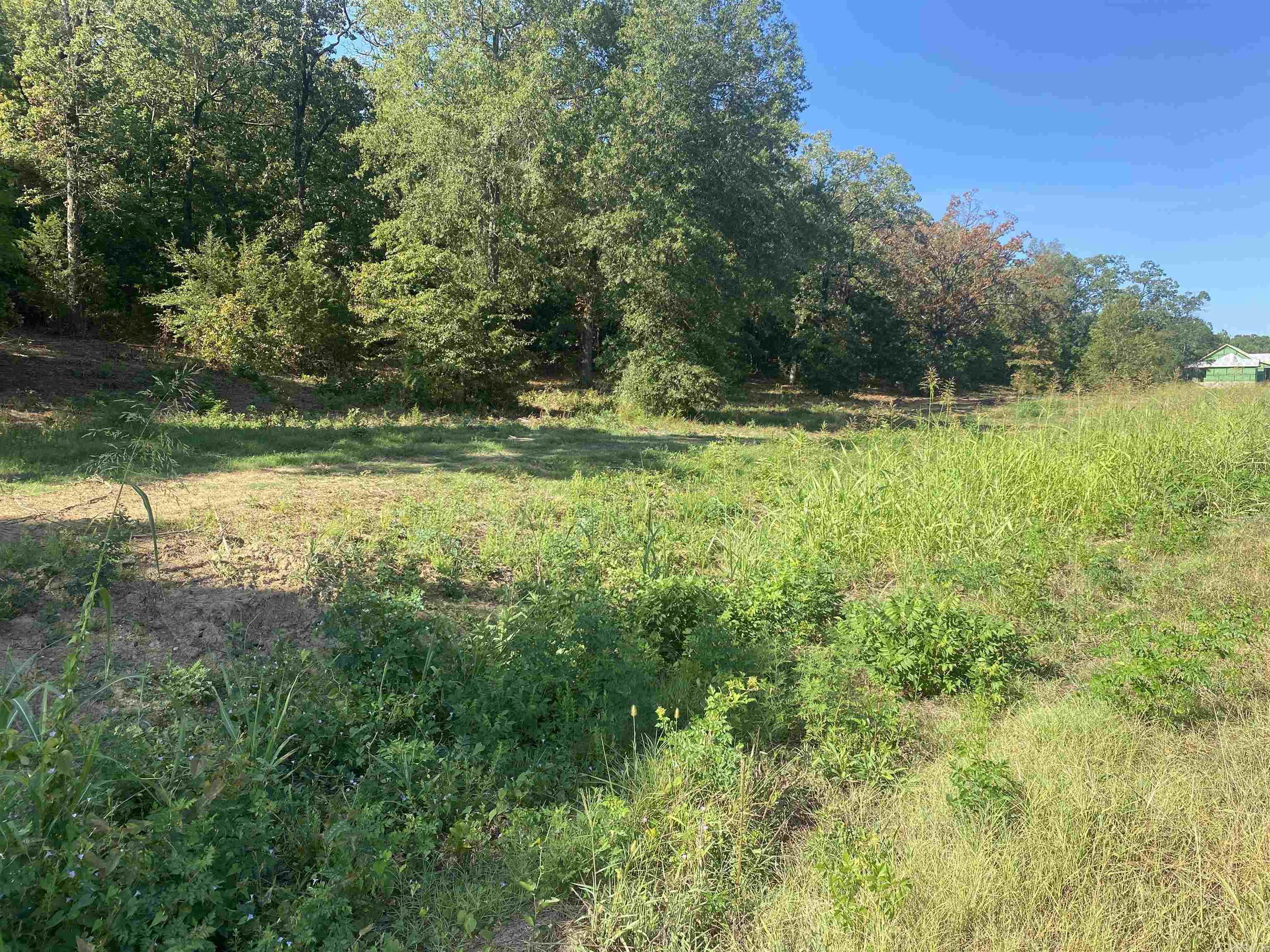 Hidden Valley - Land