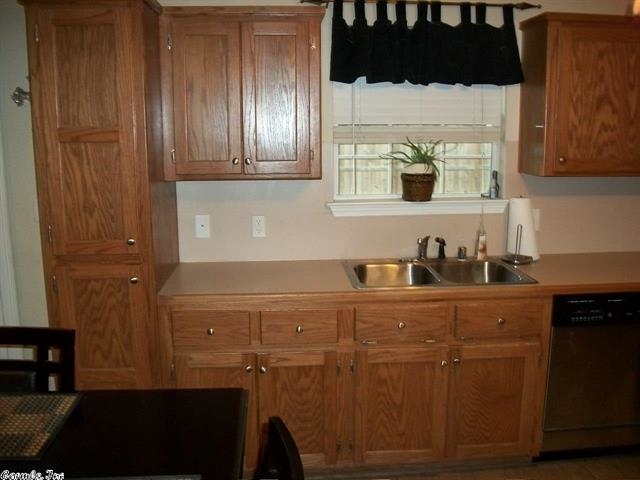 MEADOWLAKE - Residential