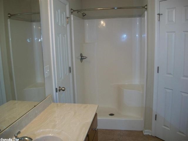 MEADOWLAKE - Residential