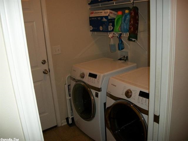 MEADOWLAKE - Residential