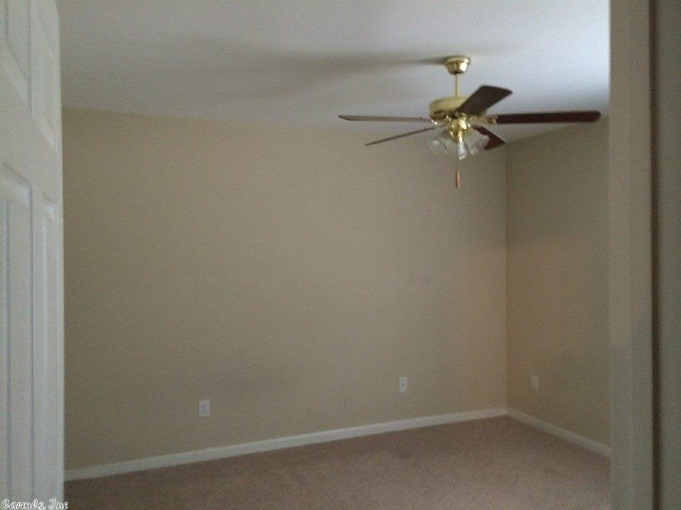 MEADOWLAKE - Residential