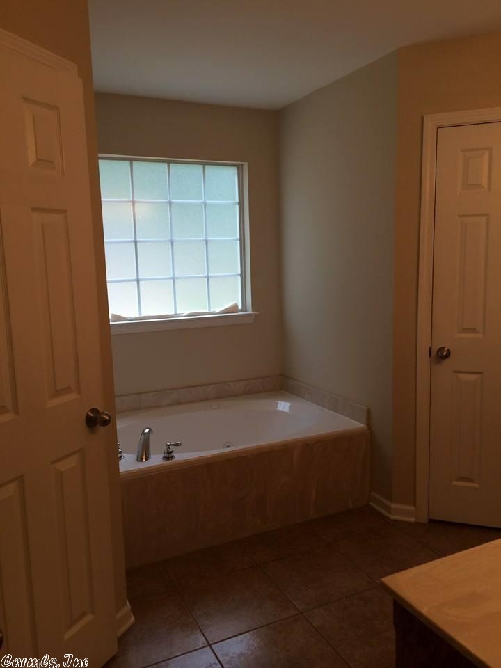 MEADOWLAKE - Residential