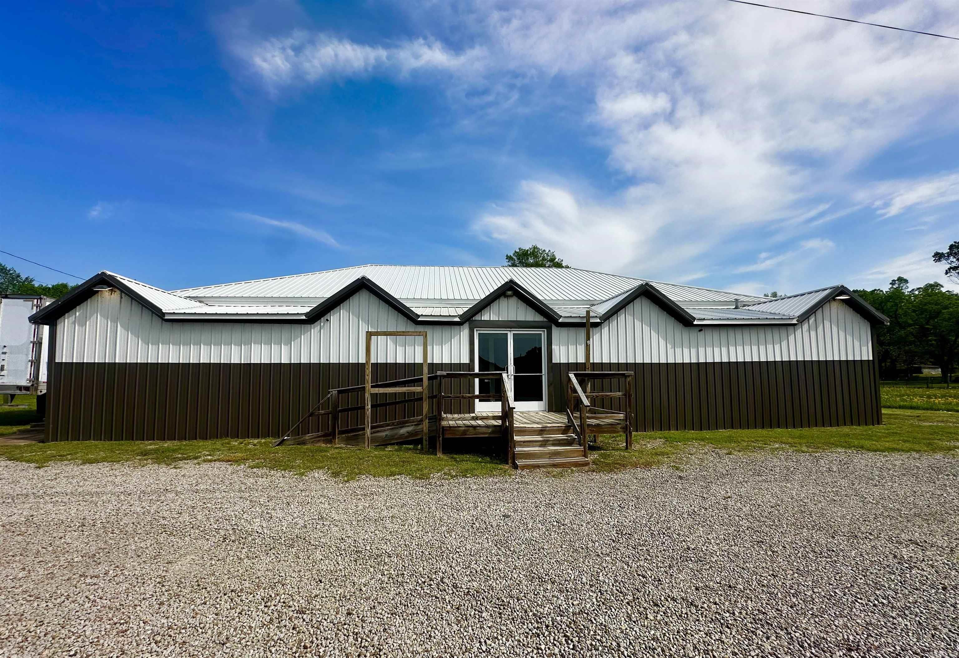 With 4,932 sq ft of space and set on a 0.40 acre lot, this building is ready for your vision. Boasting elegant finishes and an adaptable floor plan, itās ideal for a variety of business or creative uses. The possibilities are truly endless for this high-potential property. No HOA or Restrictions.