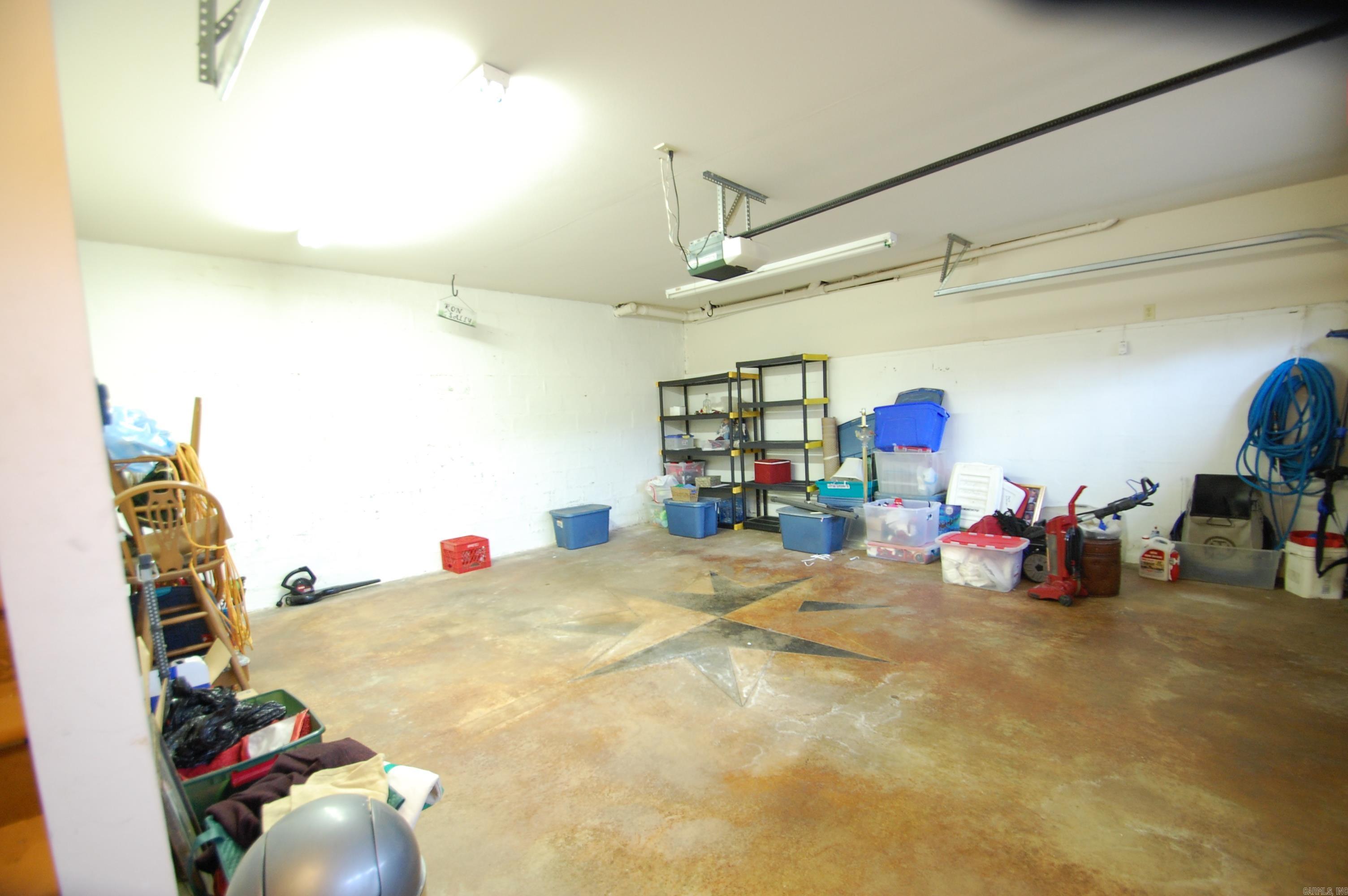 GIBRALTER HGTS - Residential