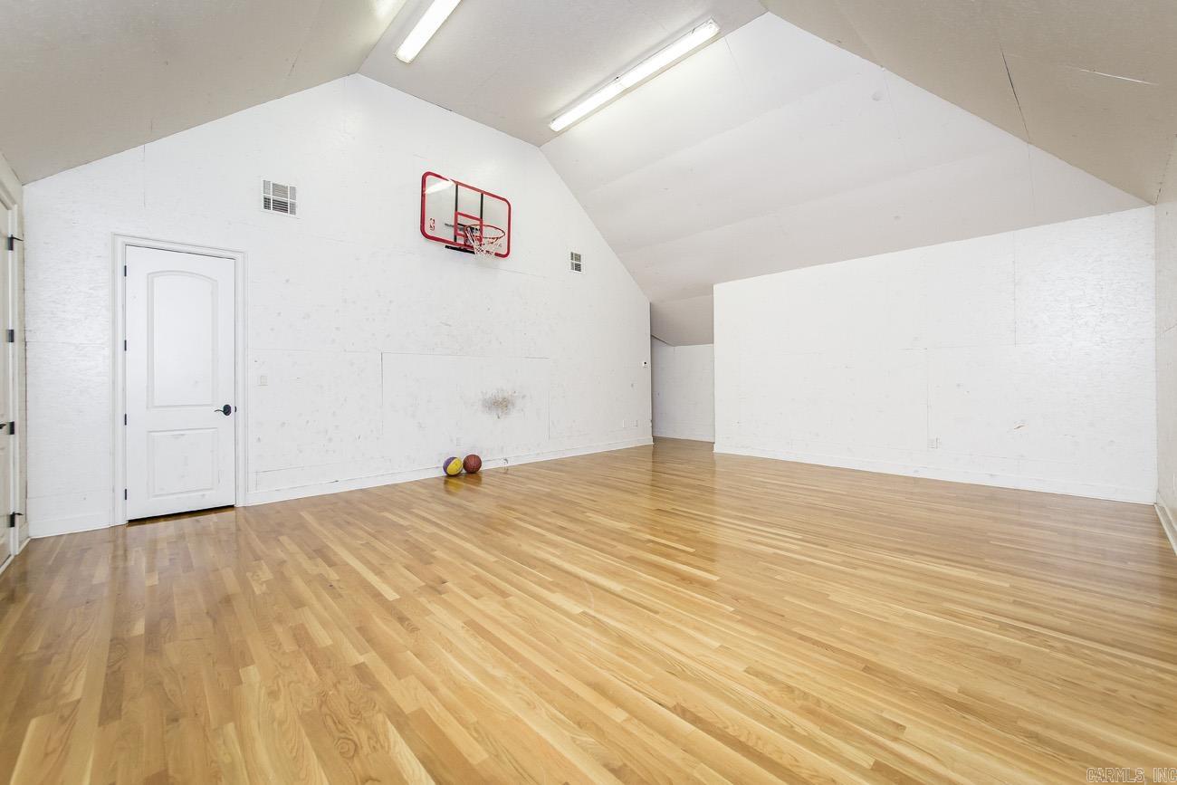 PARK HILL - Residential