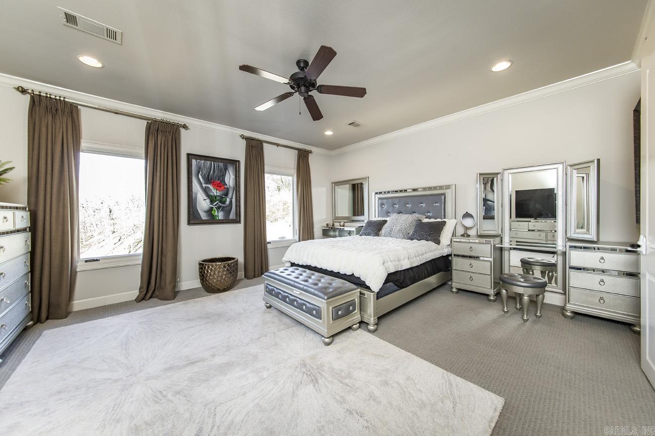 PARK HILL - Residential
