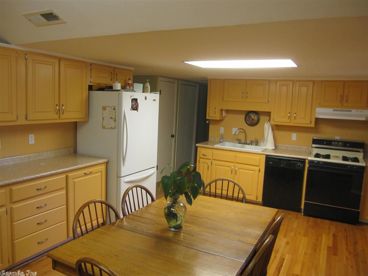 INDIAN HILLS - Residential