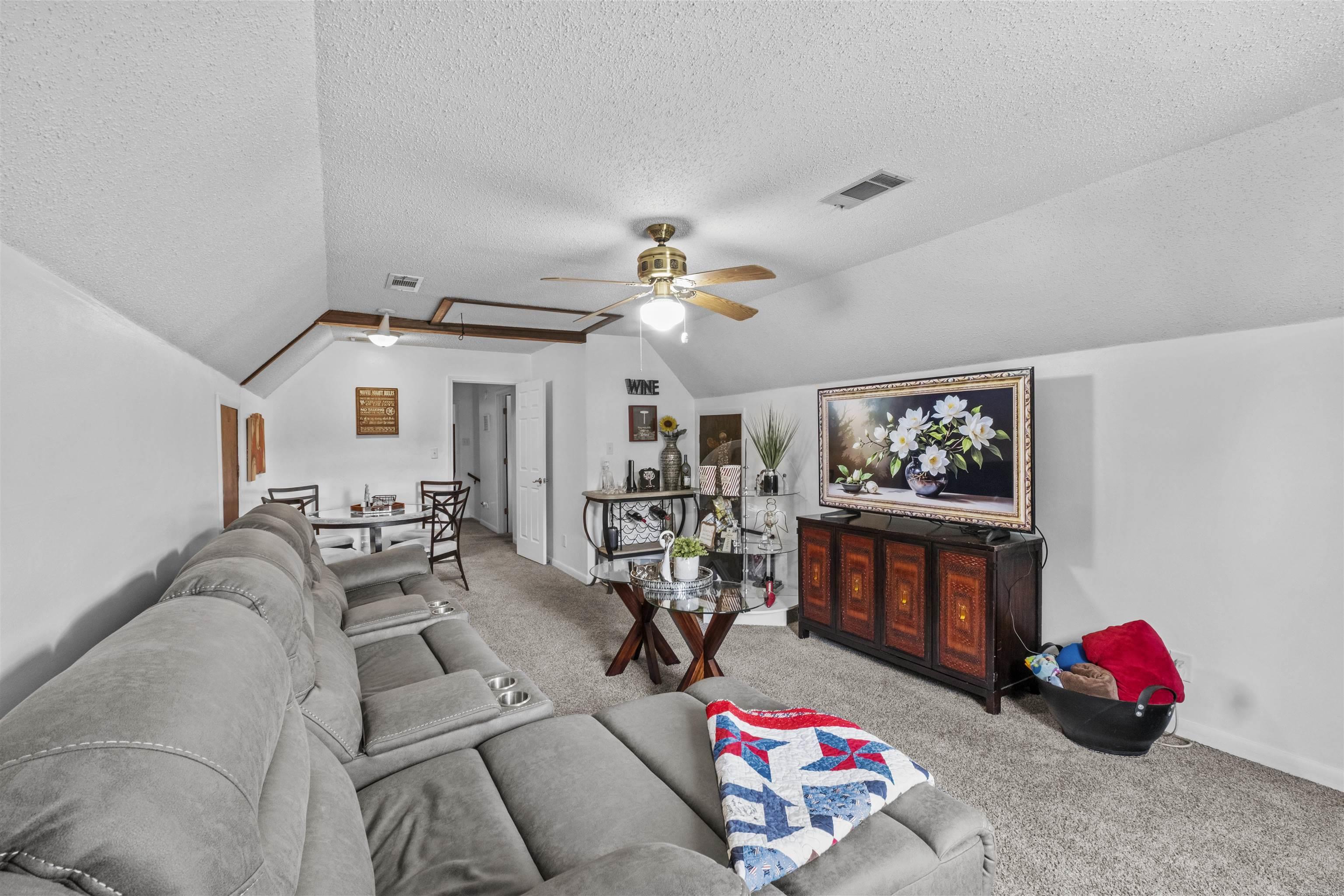 East Hickman & Mcconnell - Residential