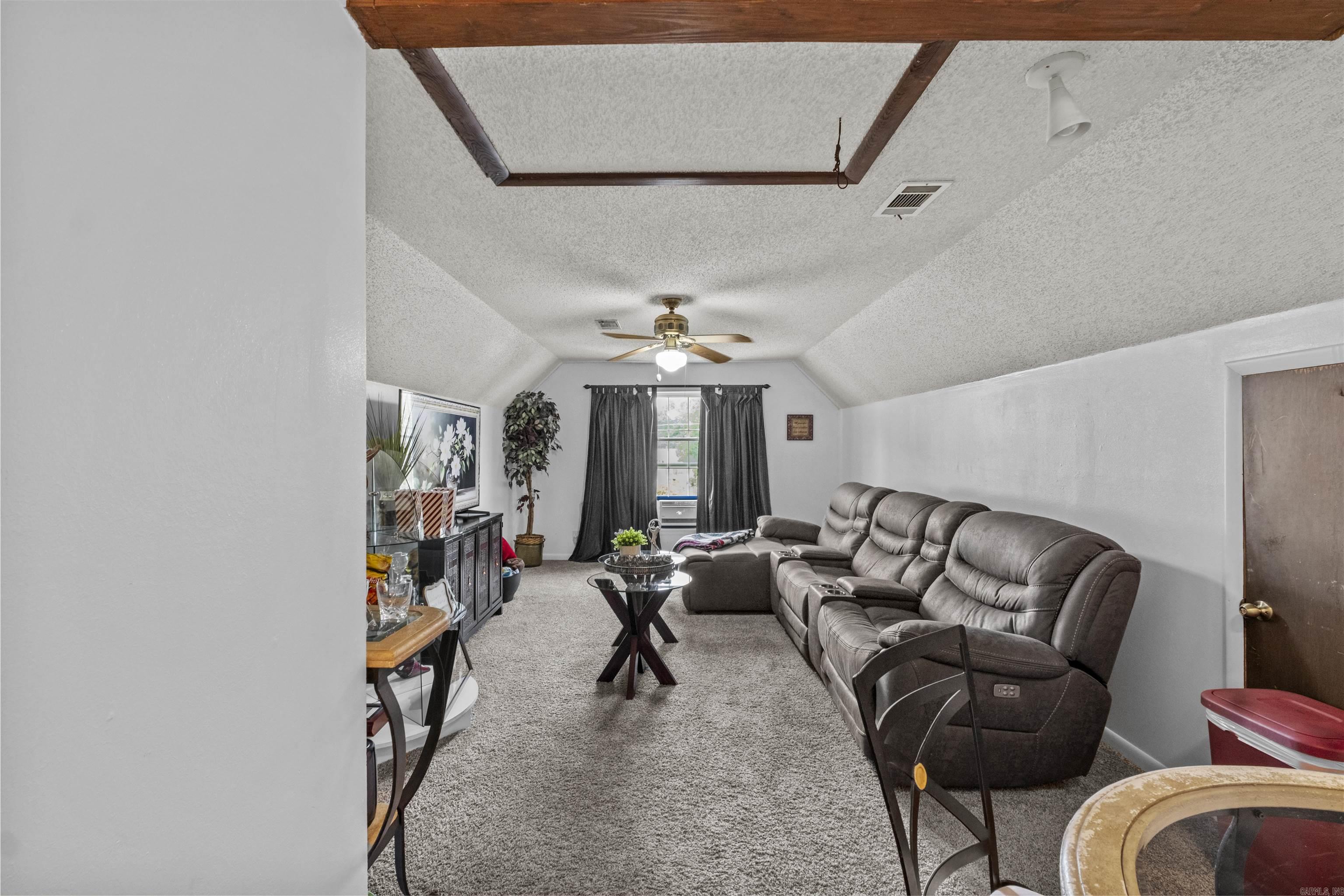 East Hickman & Mcconnell - Residential