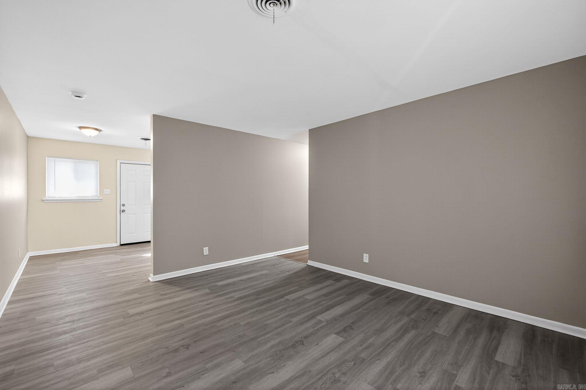 MOORES GLENDALE - Residential