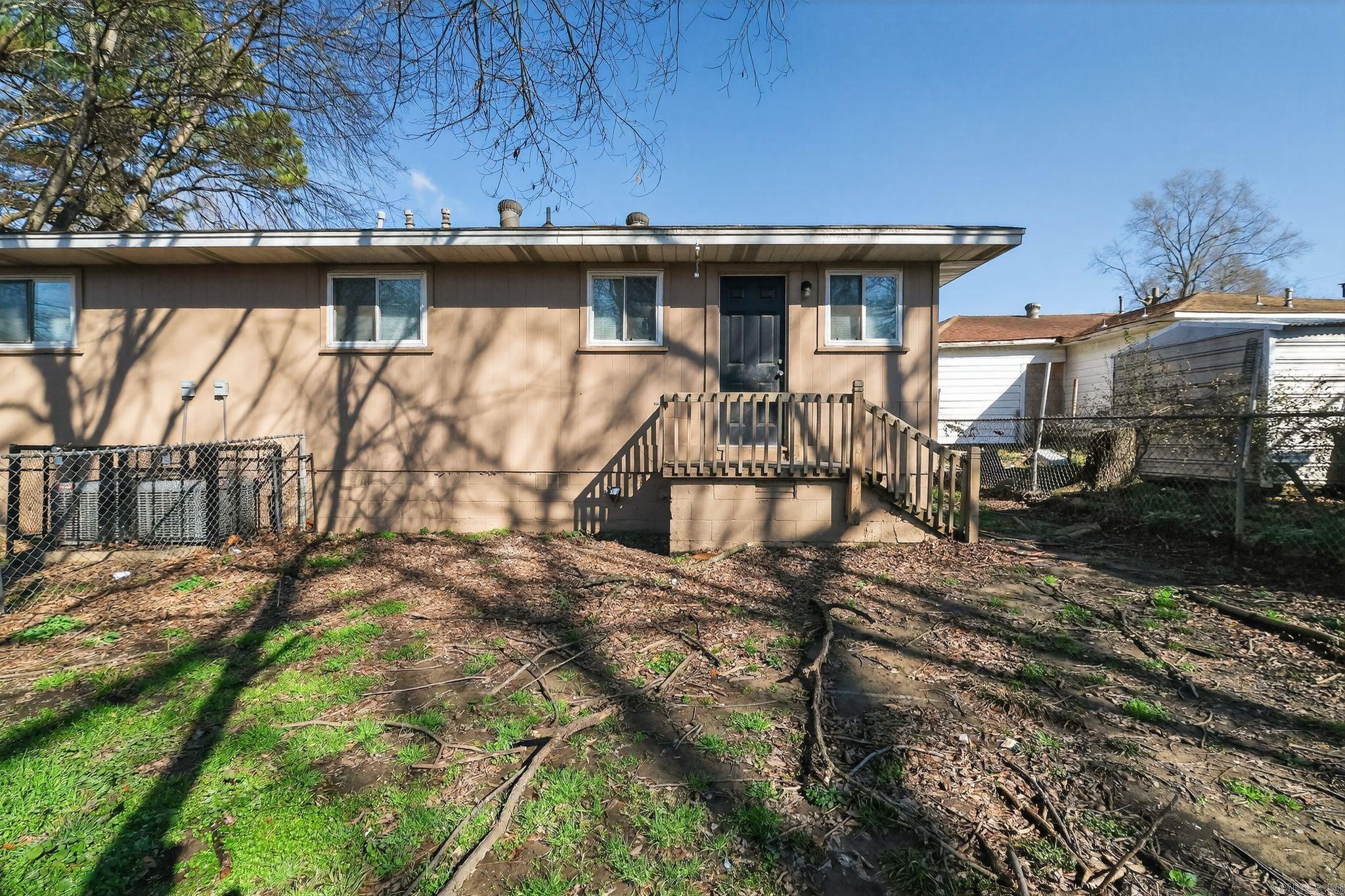 MOORES GLENDALE - Residential