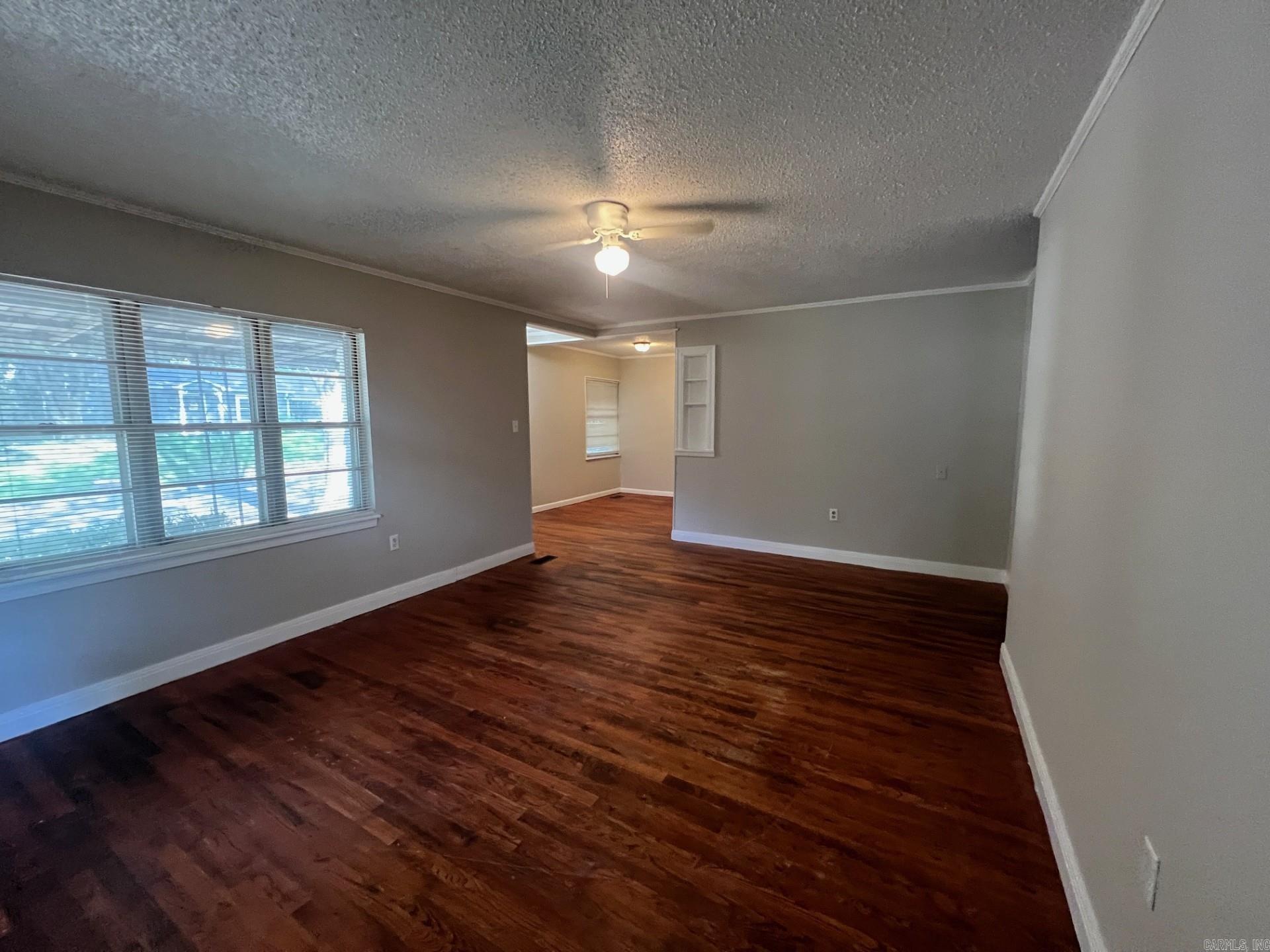 FOREST HILLS - Residential