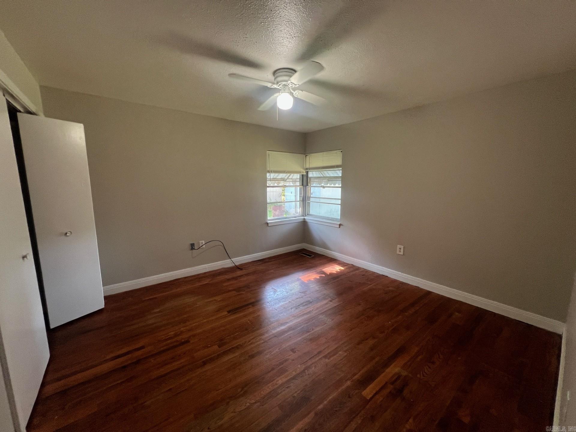 FOREST HILLS - Residential