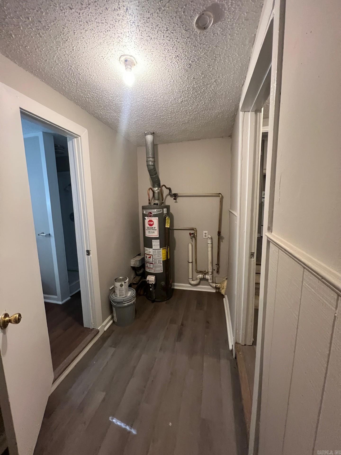 FOREST HILLS - Residential