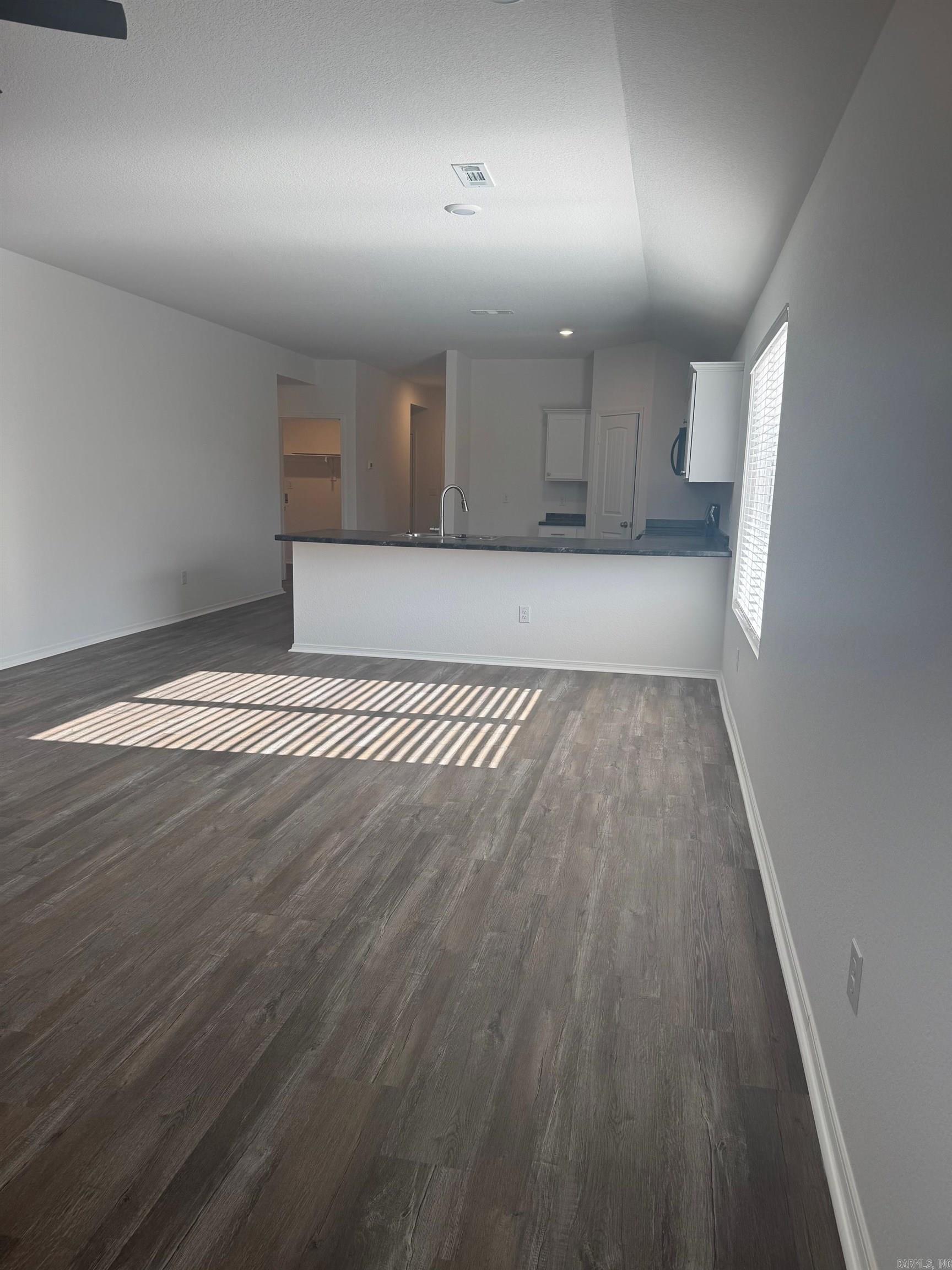 STAGECOACH MEADOWS - Residential Lease