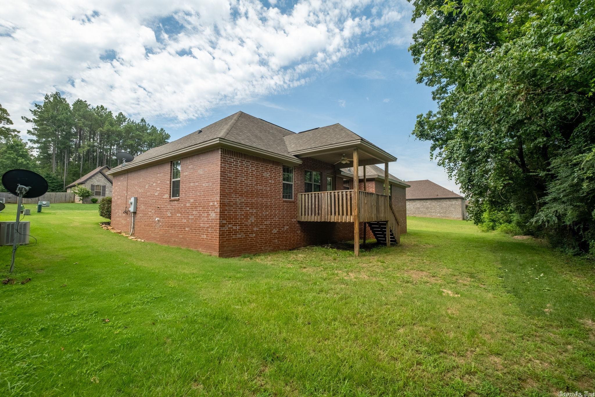 RIDGEWOOD S/D - Residential