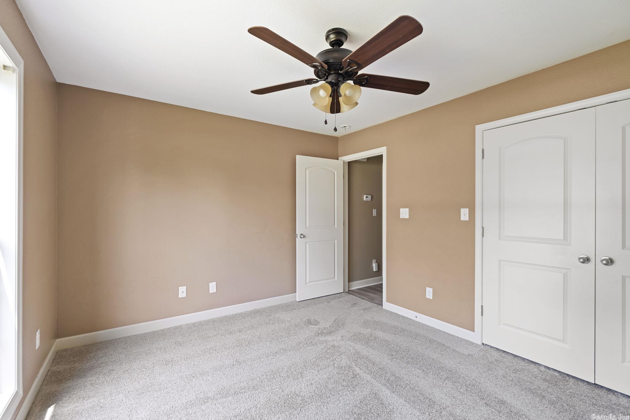 RIDGEWOOD S/D - Residential