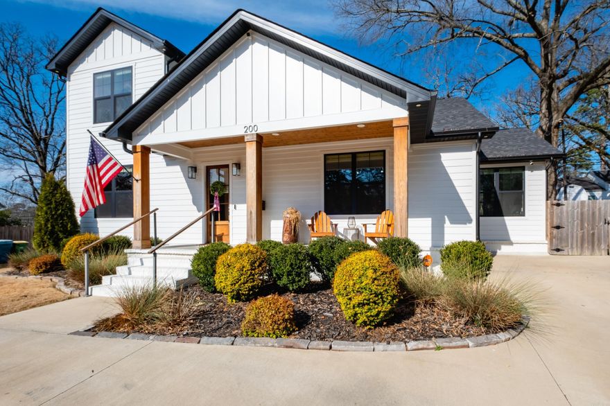 Heights area living at its finest-this custom-built home is loaded w/premium Smart Home upgrades/Vivint security, integrated audio/video outdoor cameras, smart shades, & automated lighting. The home has modern electrical, plumbing, HVAC, tankless hot water heater, hardwoods & tile flooring. (No carpet), new landscaping w/full sprinkler system, wood privacy fence w/double gate. The open-concept kitchen & dining area is ideal for entertaining & everyday living, featuring quartz countertops, stainless steel appliances, wet bar w/built-in lighted cabinets and an oversized island with seating for 6. This flexible floor plan includes 2 designated offices/or 4th bedroom complete w/built-in-cabinetry for a true work-from-home setup. The spacious primary suite opens to a private patio. The Primary bath includes a soaking tub, walk-in shower + a generous walk-in closet.  Walkable to the Heights & just minutes from downtown + walking distance to top-rated daycare and elementary school-this home truly has it all.