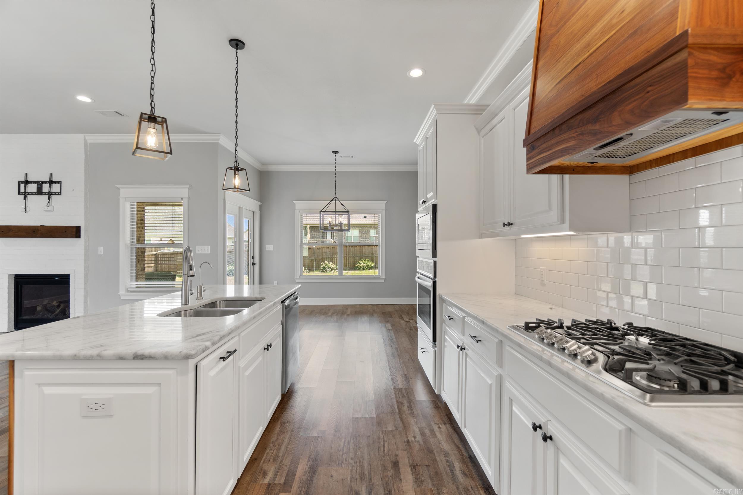 SALEM WOODS - Residential
