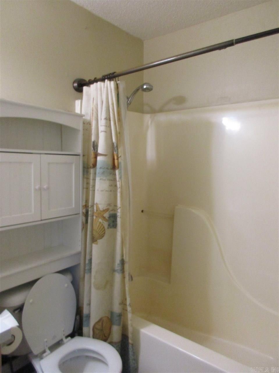 Jaxon Terrace - Residential Lease