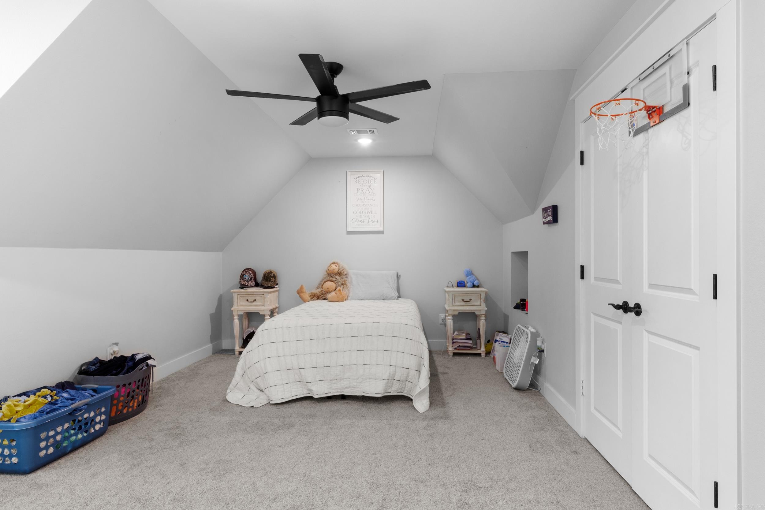 LAKEWOOD HEIGHTS S/D - Residential