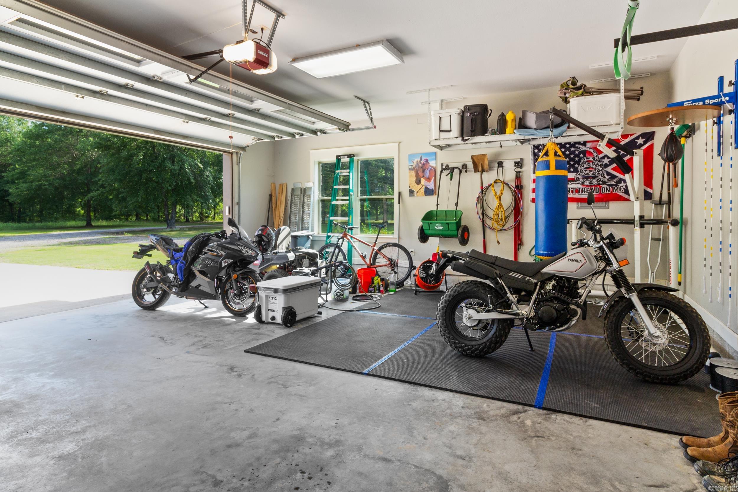 LAKEWOOD HEIGHTS S/D - Residential