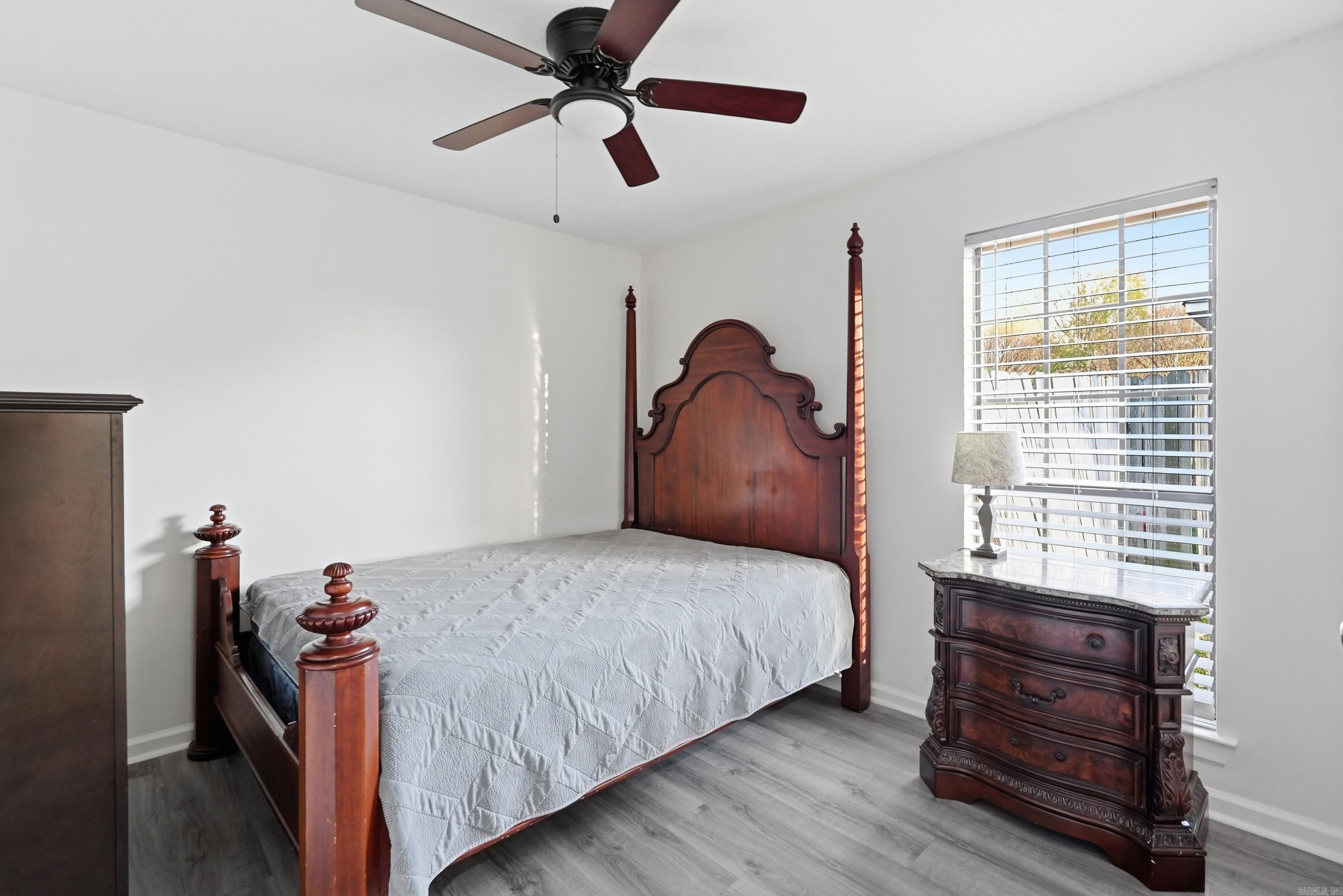 STRATFORD PLACE - Residential